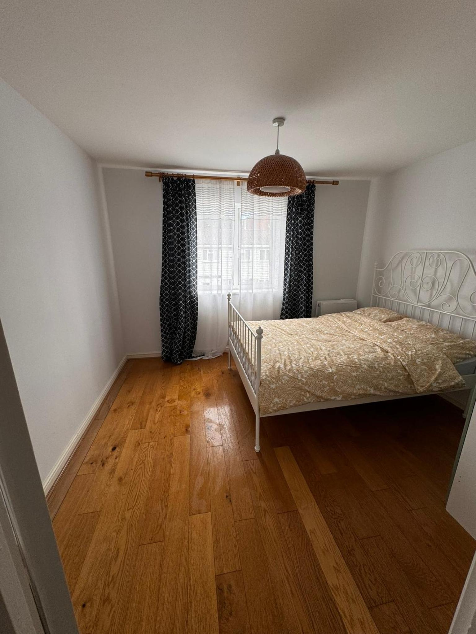 2-Bedroom Flat Walking Distance to ExCeL London - Perfect Location!