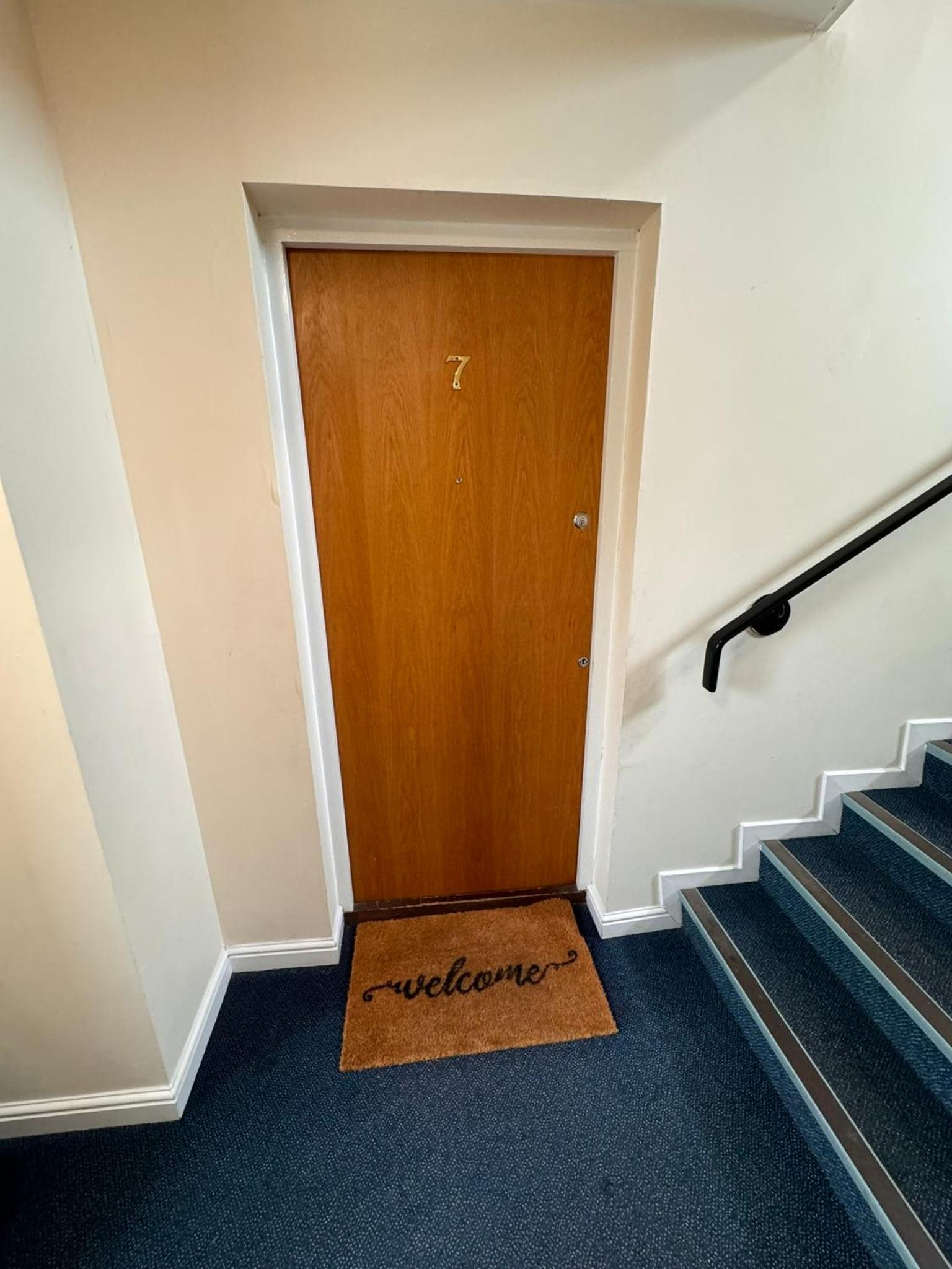 2-Bedroom Flat Walking Distance to ExCeL London - Perfect Location!
