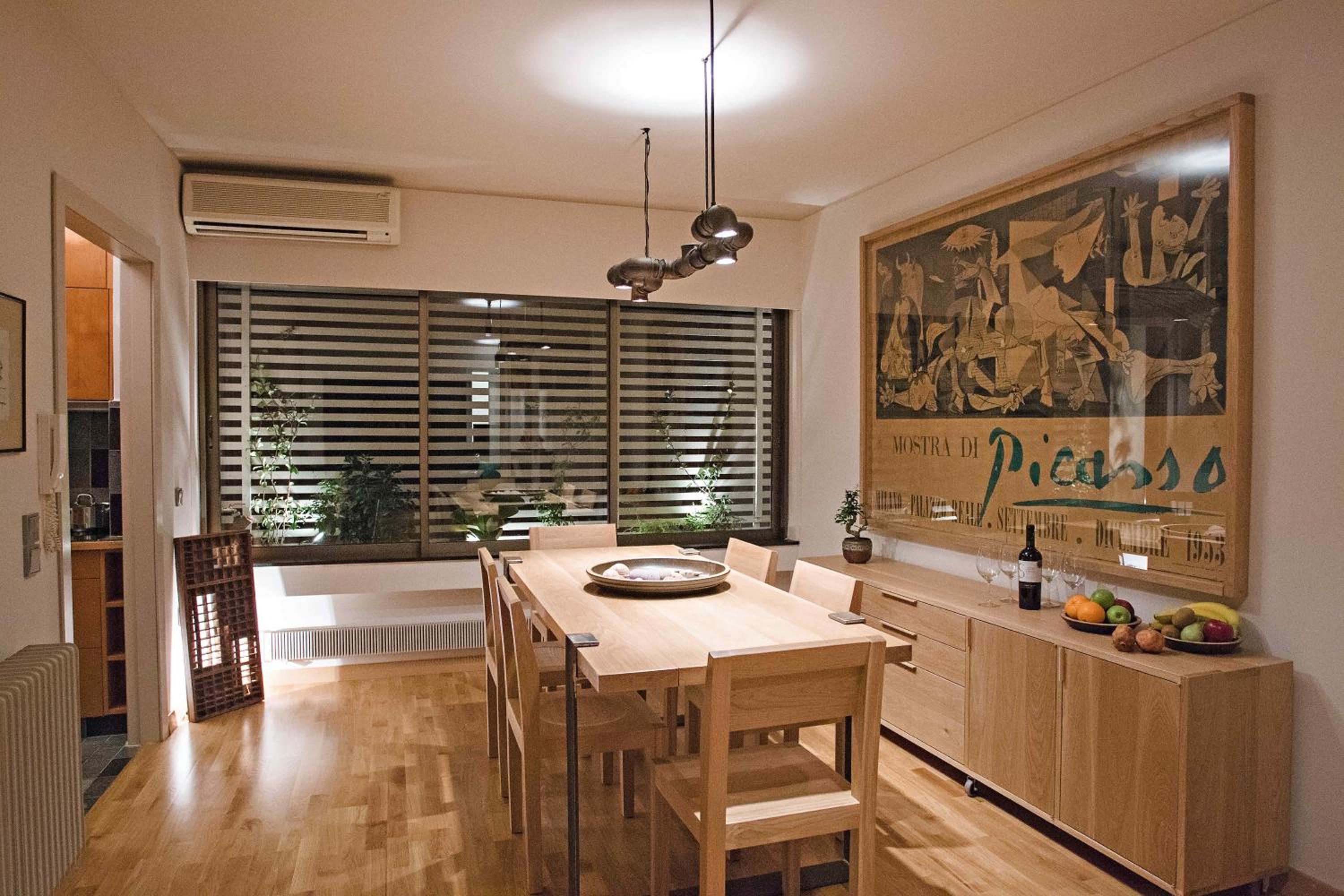 Hidesign Athens Tube Luxury Apt in Kolonaki