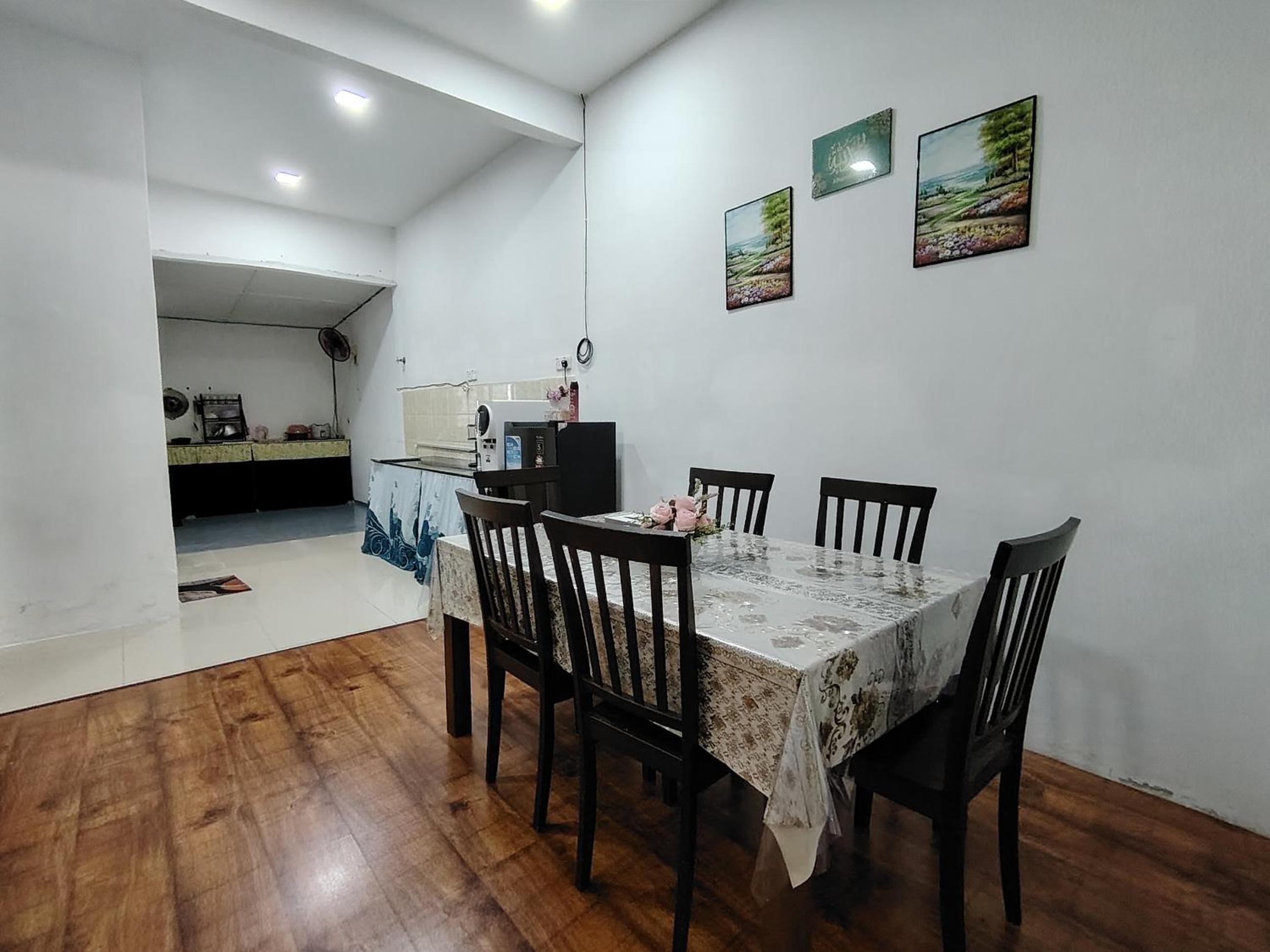 Bakti Impian Homestay 769 photo 6