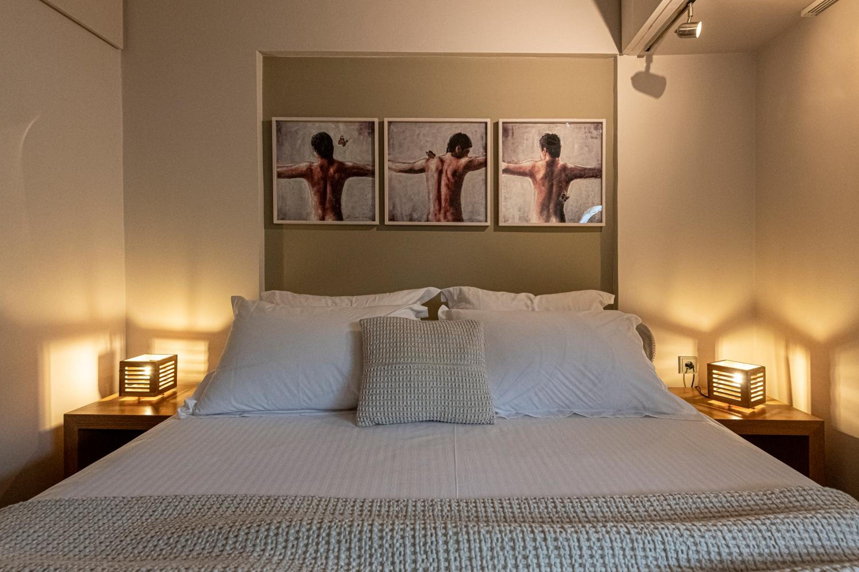 Hidesign Athens Tube Luxury Apt in Kolonaki