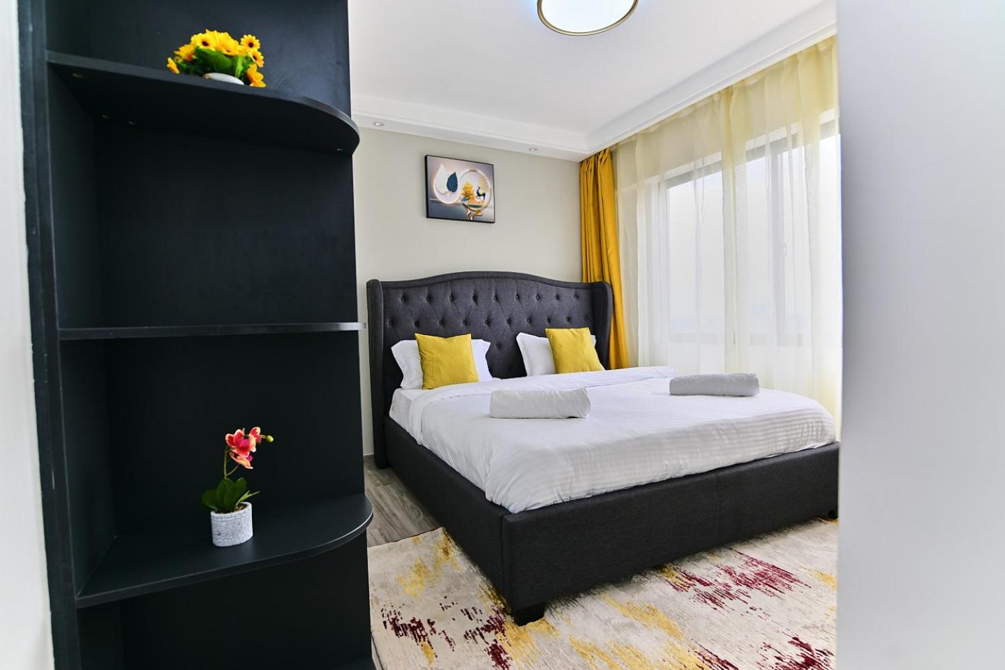 Alina Ridge Apartment