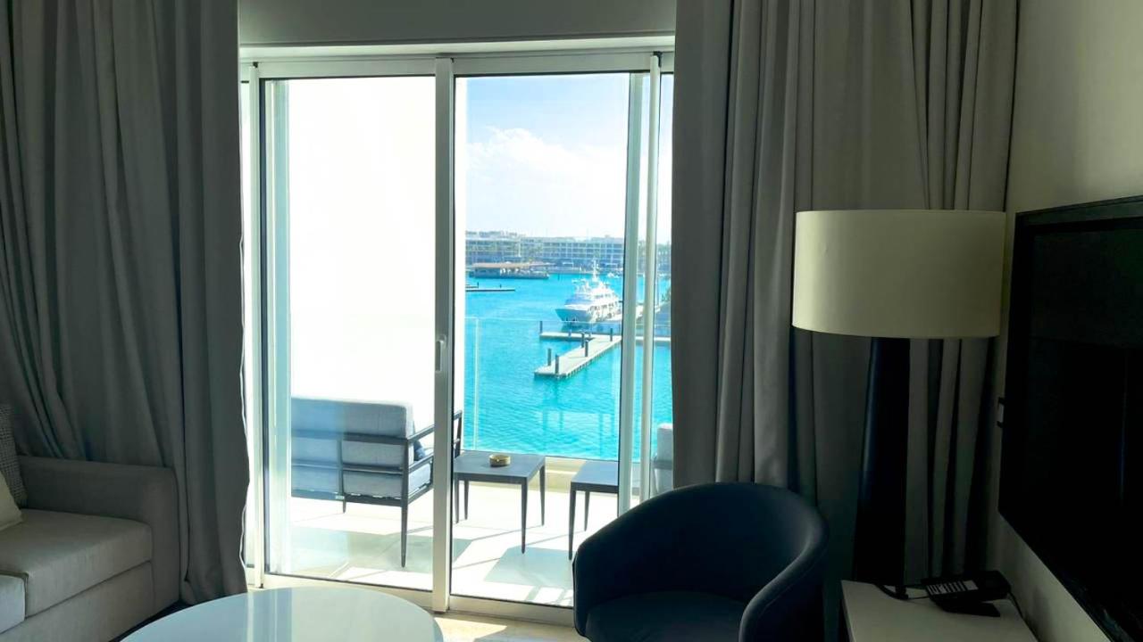 Serviced Apartments at Address Beach Resort Marassi