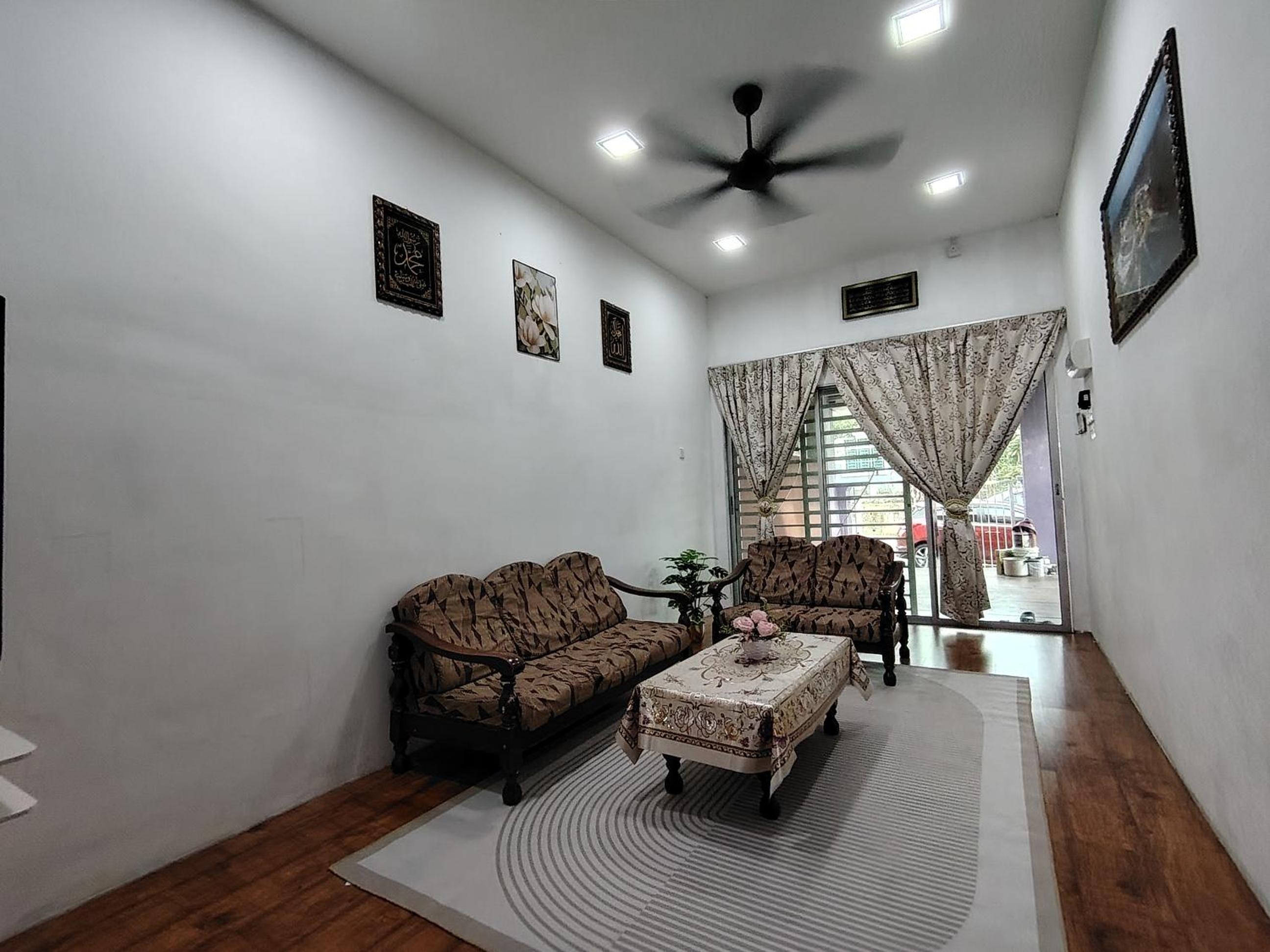Bakti Impian Homestay 769 photo 7