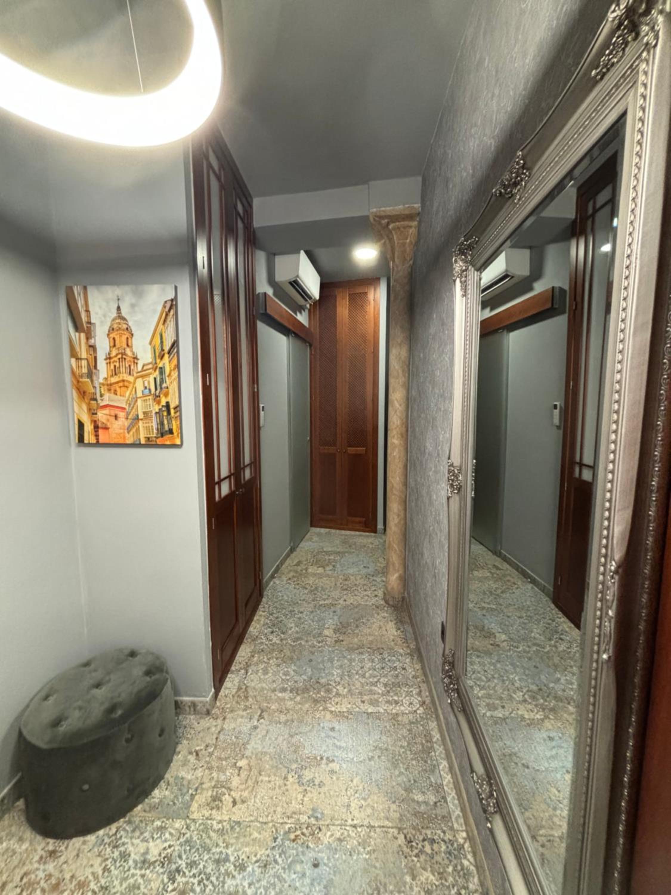 Alma de Málaga 2BR Stay with Art History & Comfort in the Heart of the City