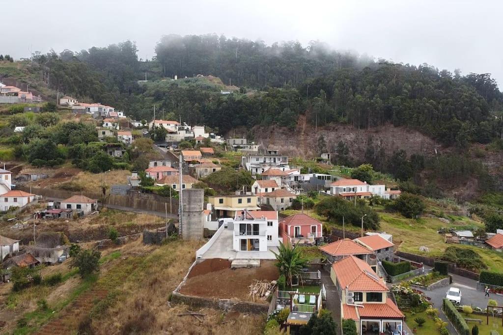 Brand new apartment - Balcony with sea view view 2