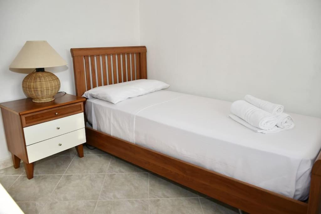 Arenella Beach Villa