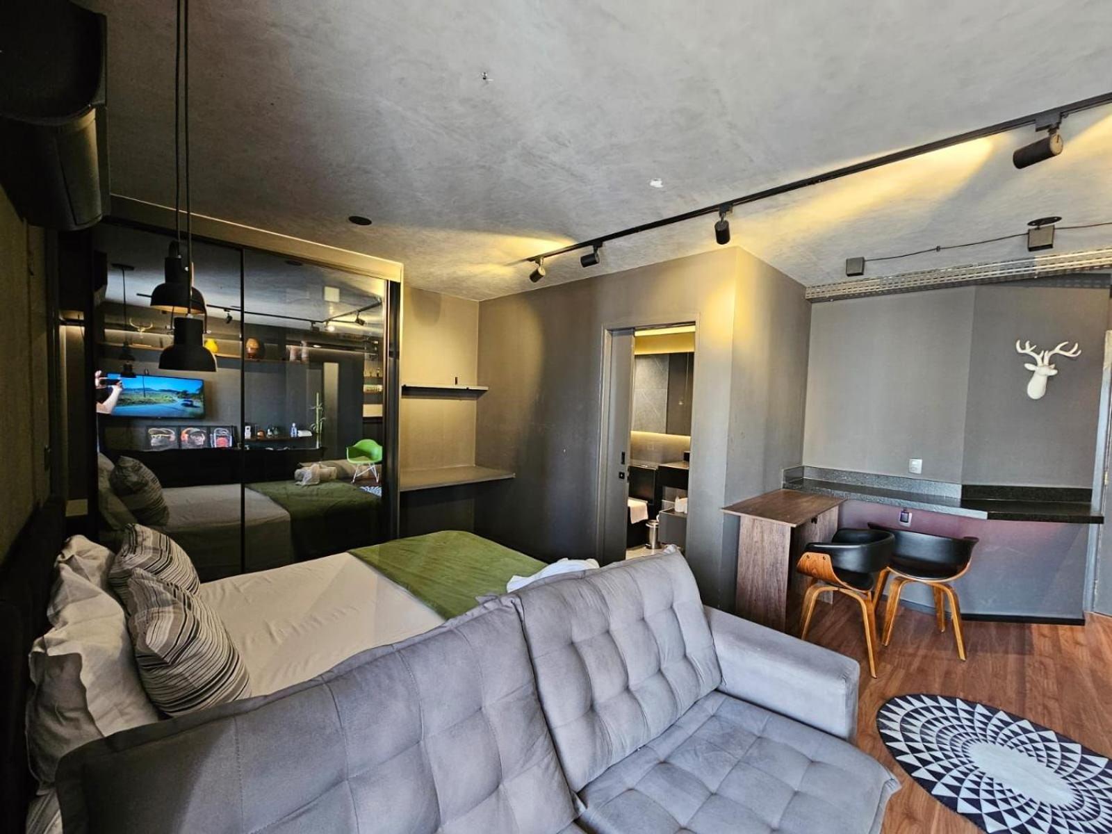 Flat Hotel Proximo metro Moema SP uh76