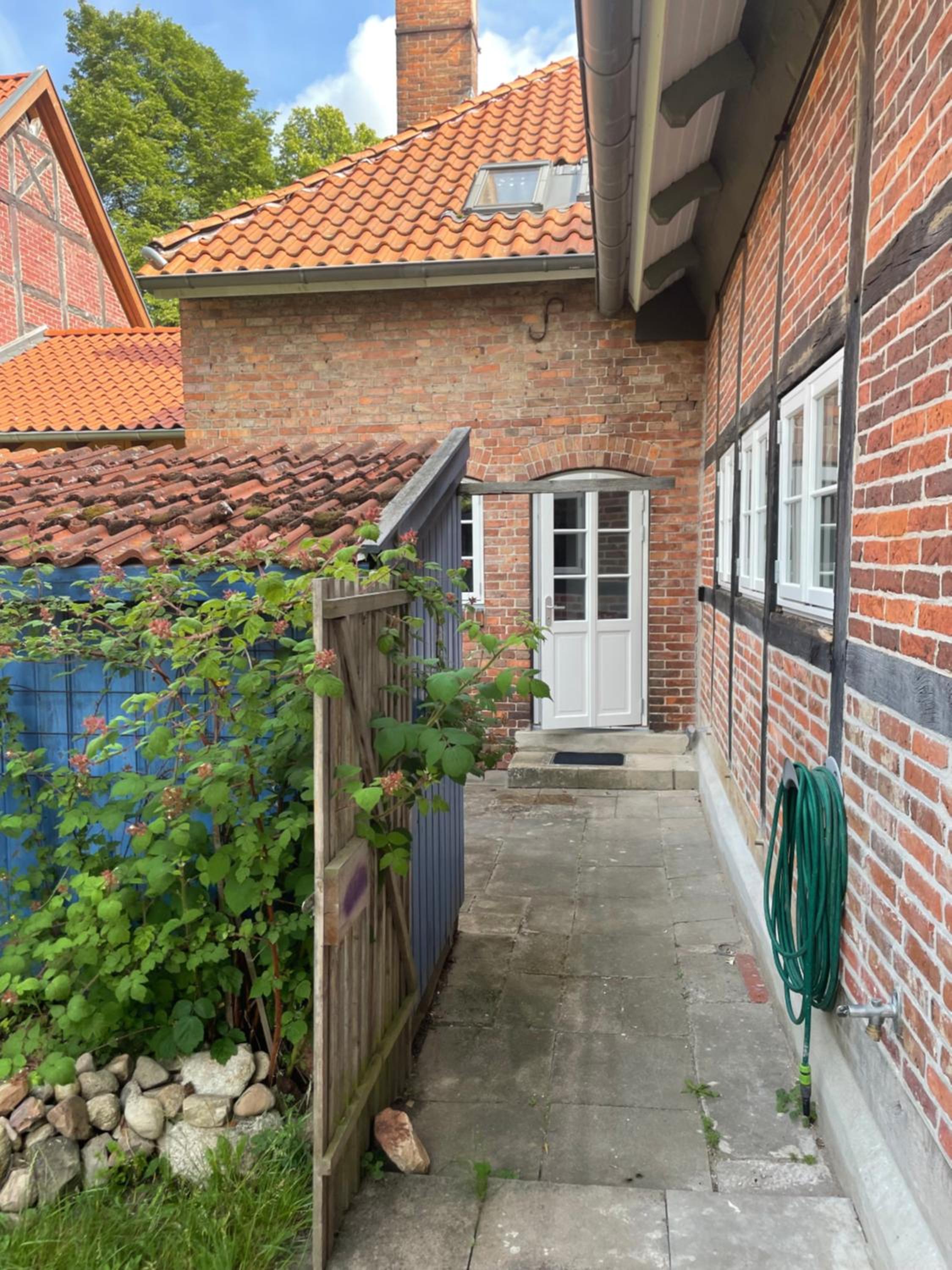 Gemütliches Appartement mit kleinem Garten in TOP Lage
