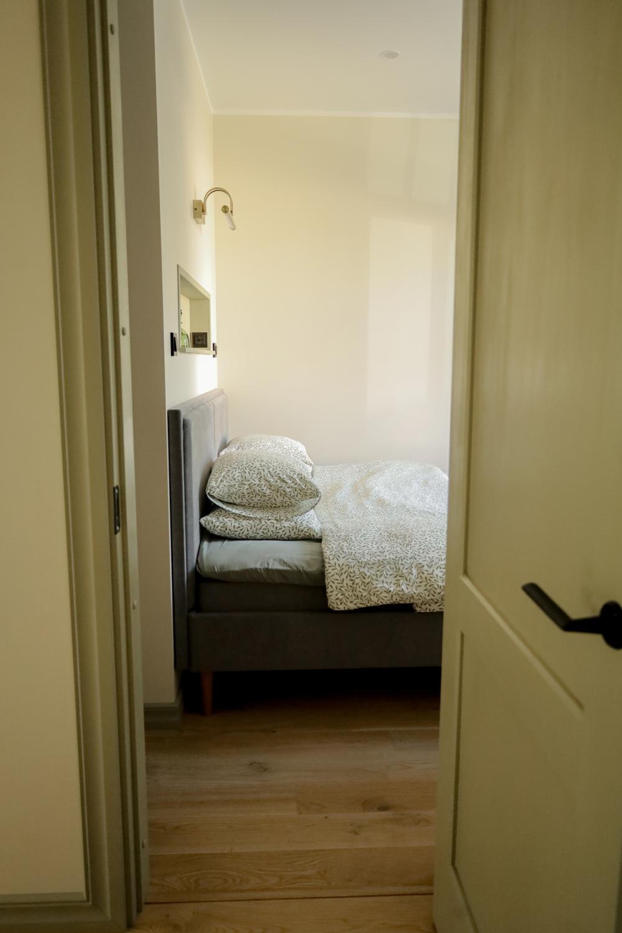 Vaksali Apartment, kaks minutit Ugalast