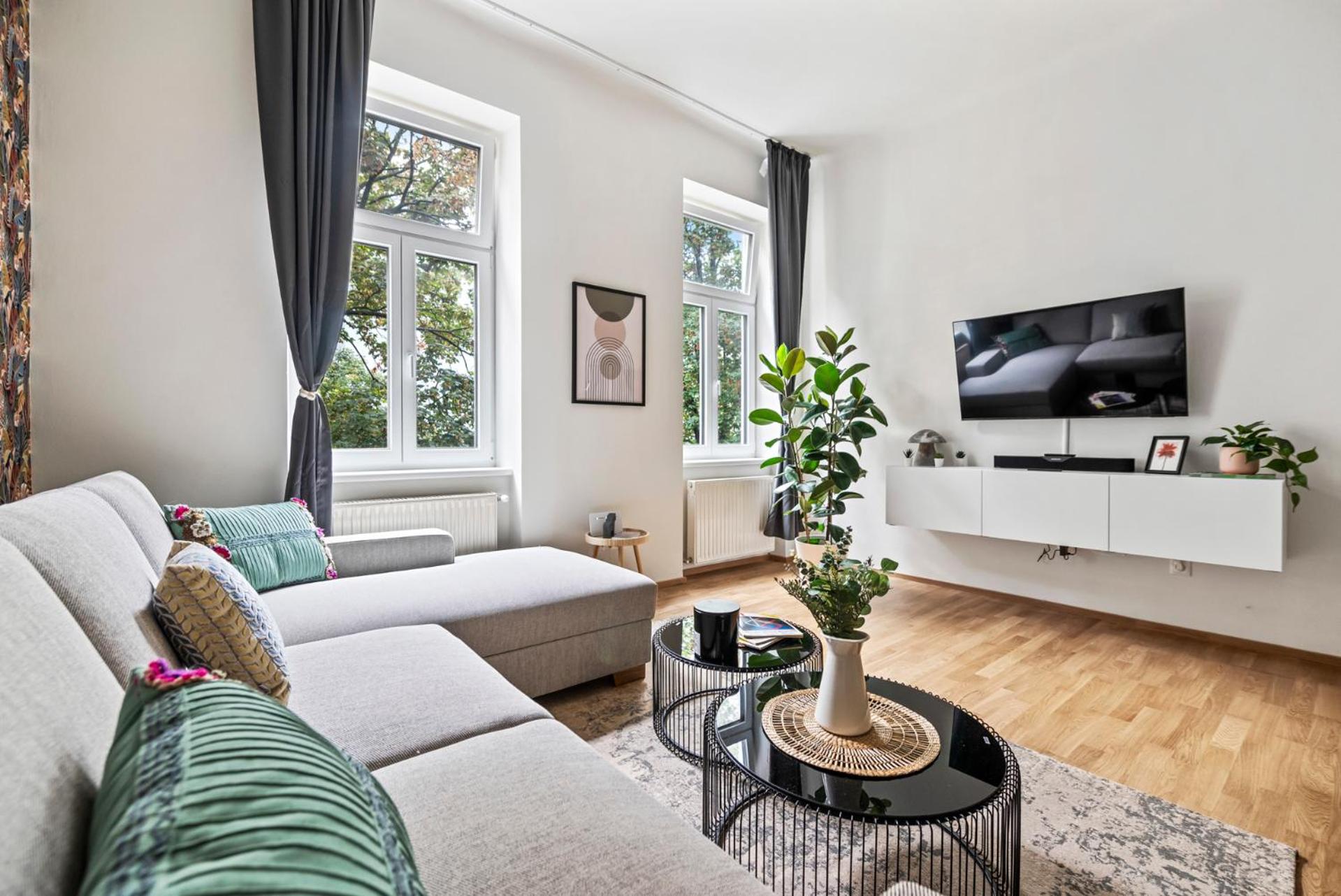 Cozy, generous City Apartment - 10 min to city-centre - Contactless 24h Check-In