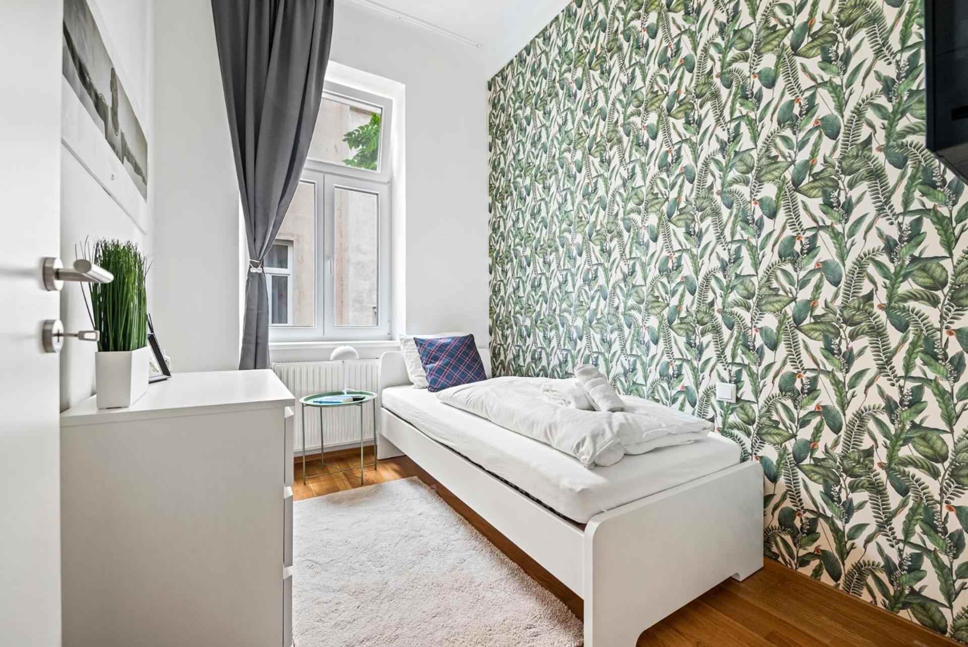 Cozy, generous City Apartment - 10 min to city-centre - Contactless 24h Check-In