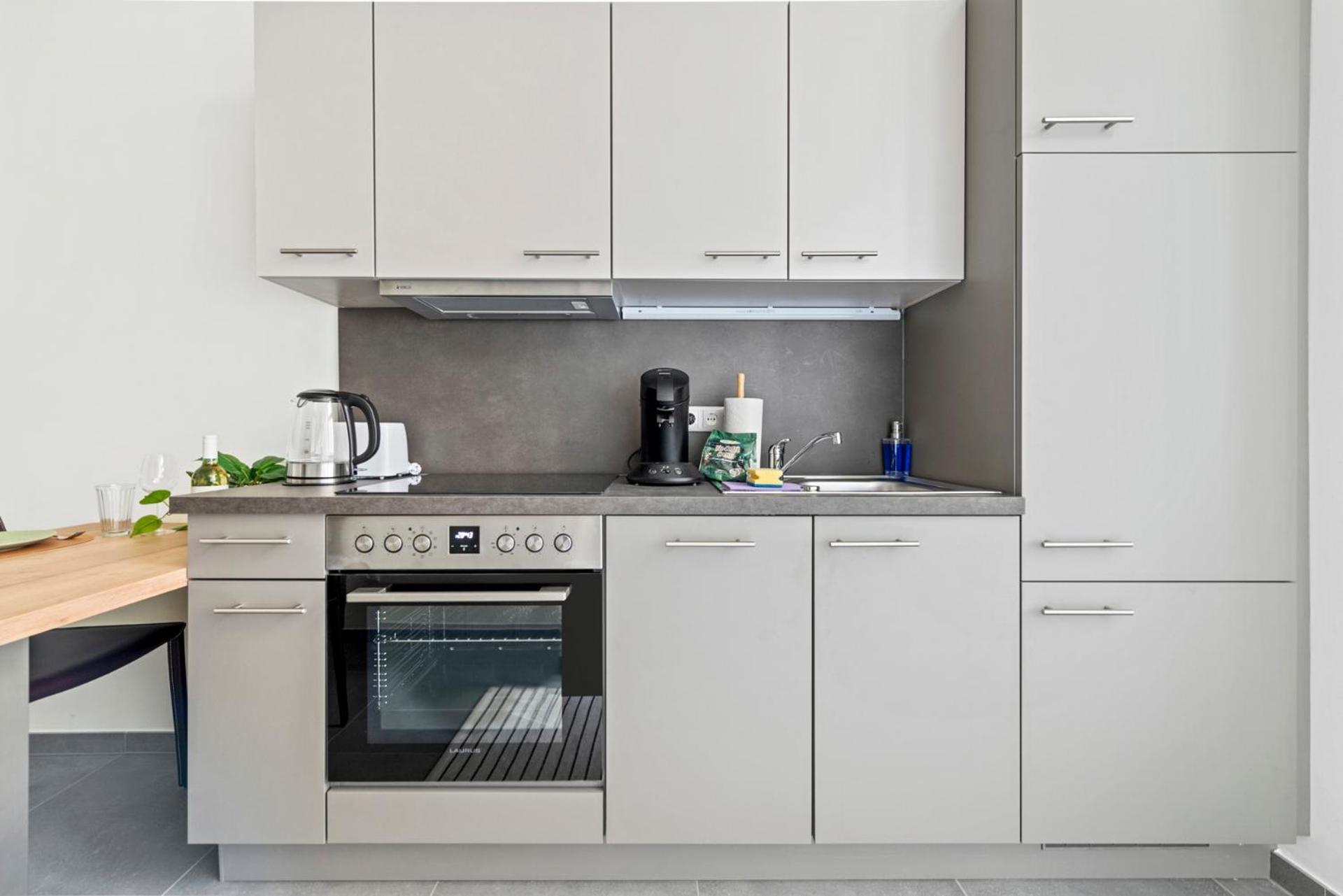 Cozy, generous City Apartment - 10 min to city-centre - Contactless 24h Check-In
