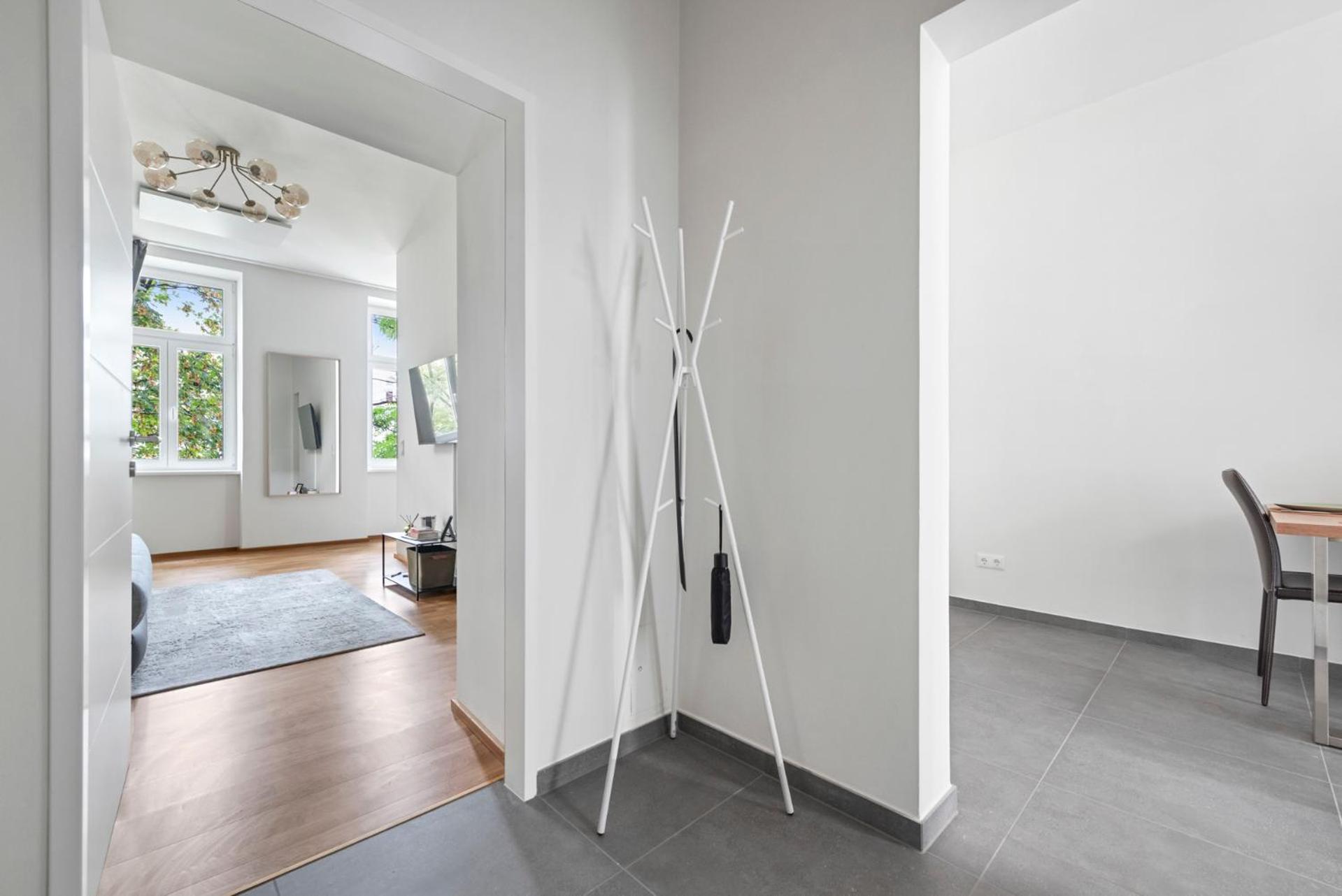 Cozy, generous City Apartment - 10 min to city-centre - Contactless 24h Check-In