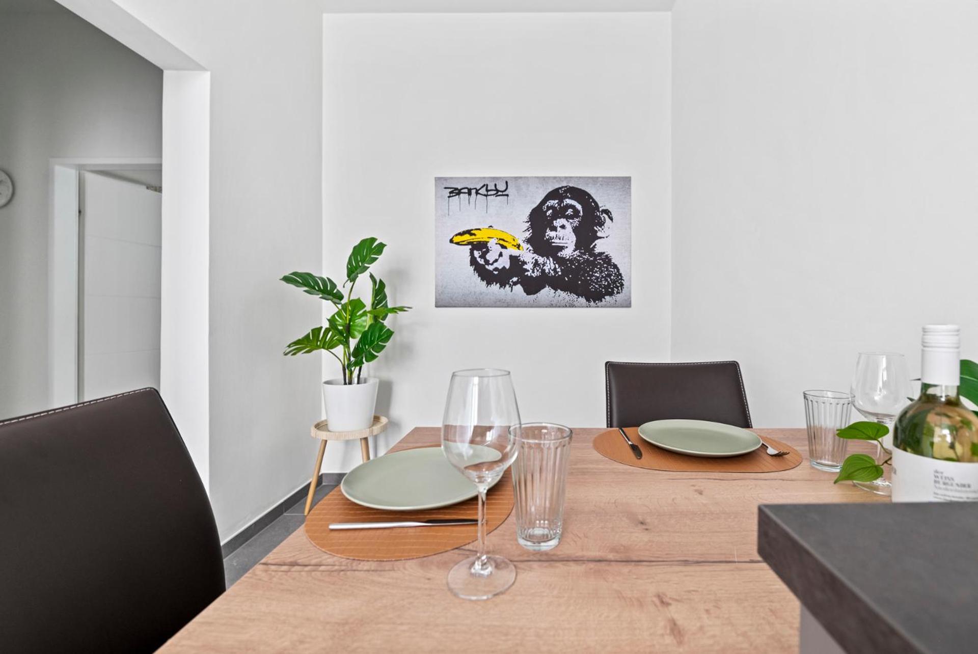 Cozy, generous City Apartment - 10 min to city-centre - Contactless 24h Check-In