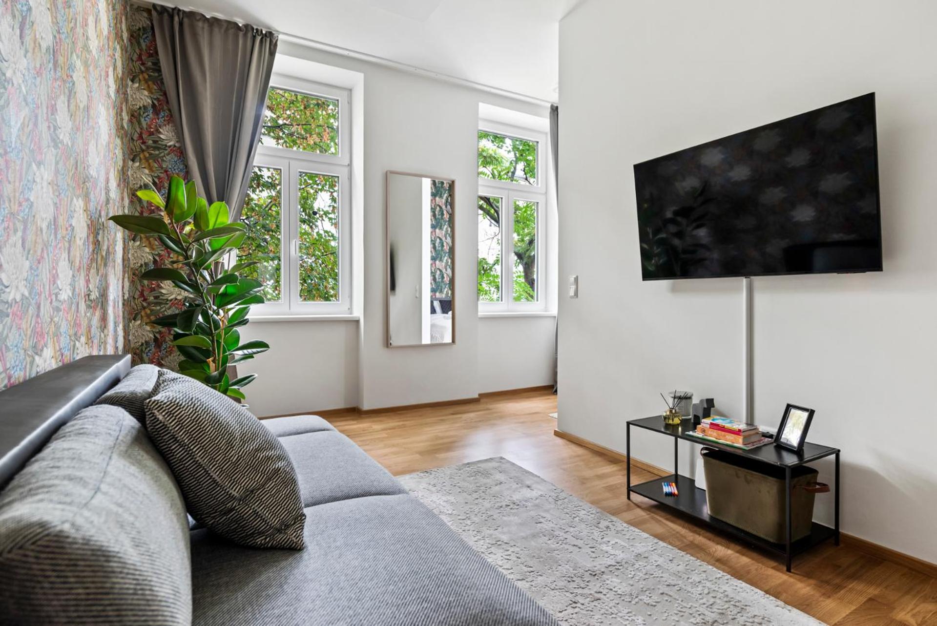 Cozy, generous City Apartment - 10 min to city-centre - Contactless 24h Check-In