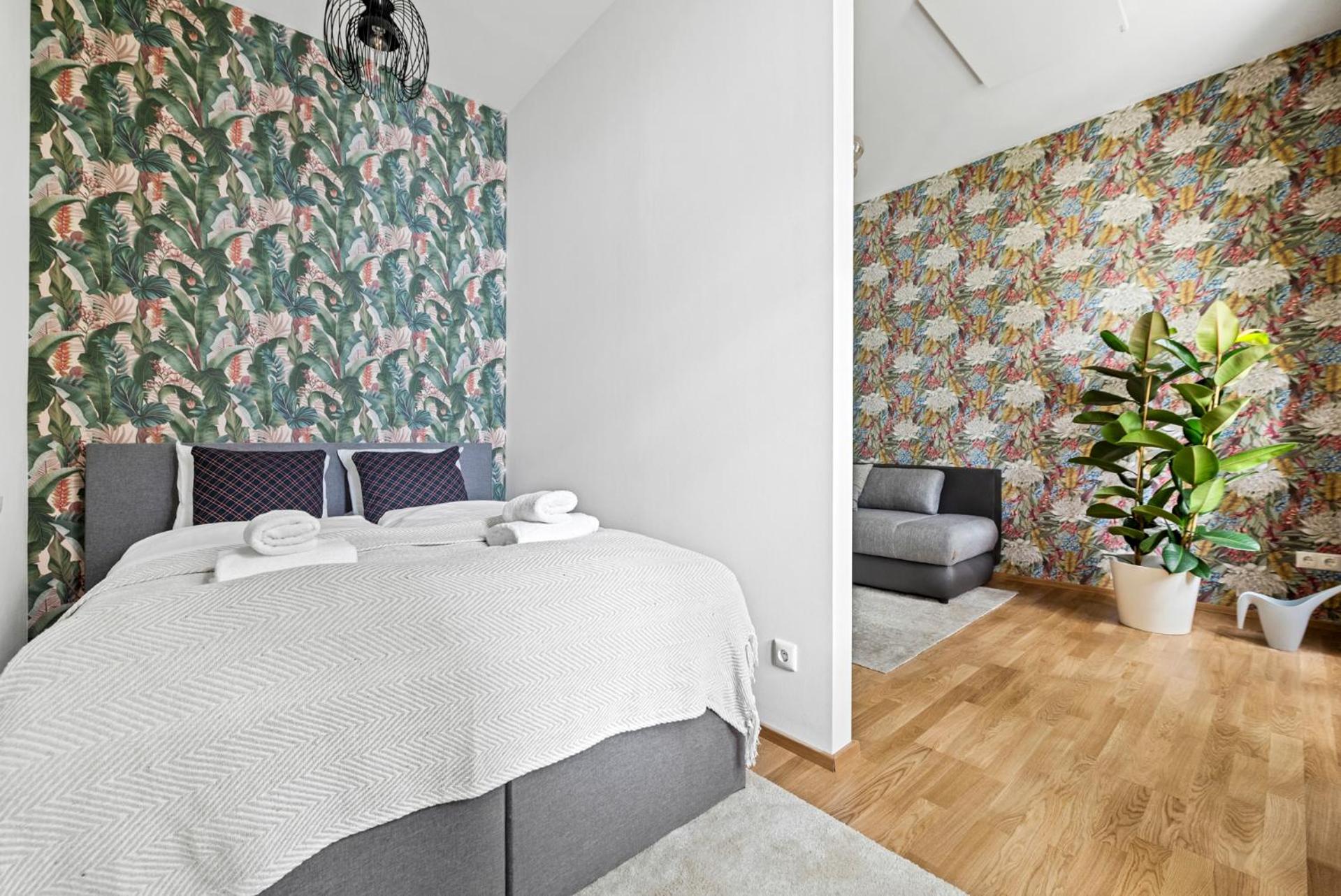 Cozy, generous City Apartment - 10 min to city-centre - Contactless 24h Check-In