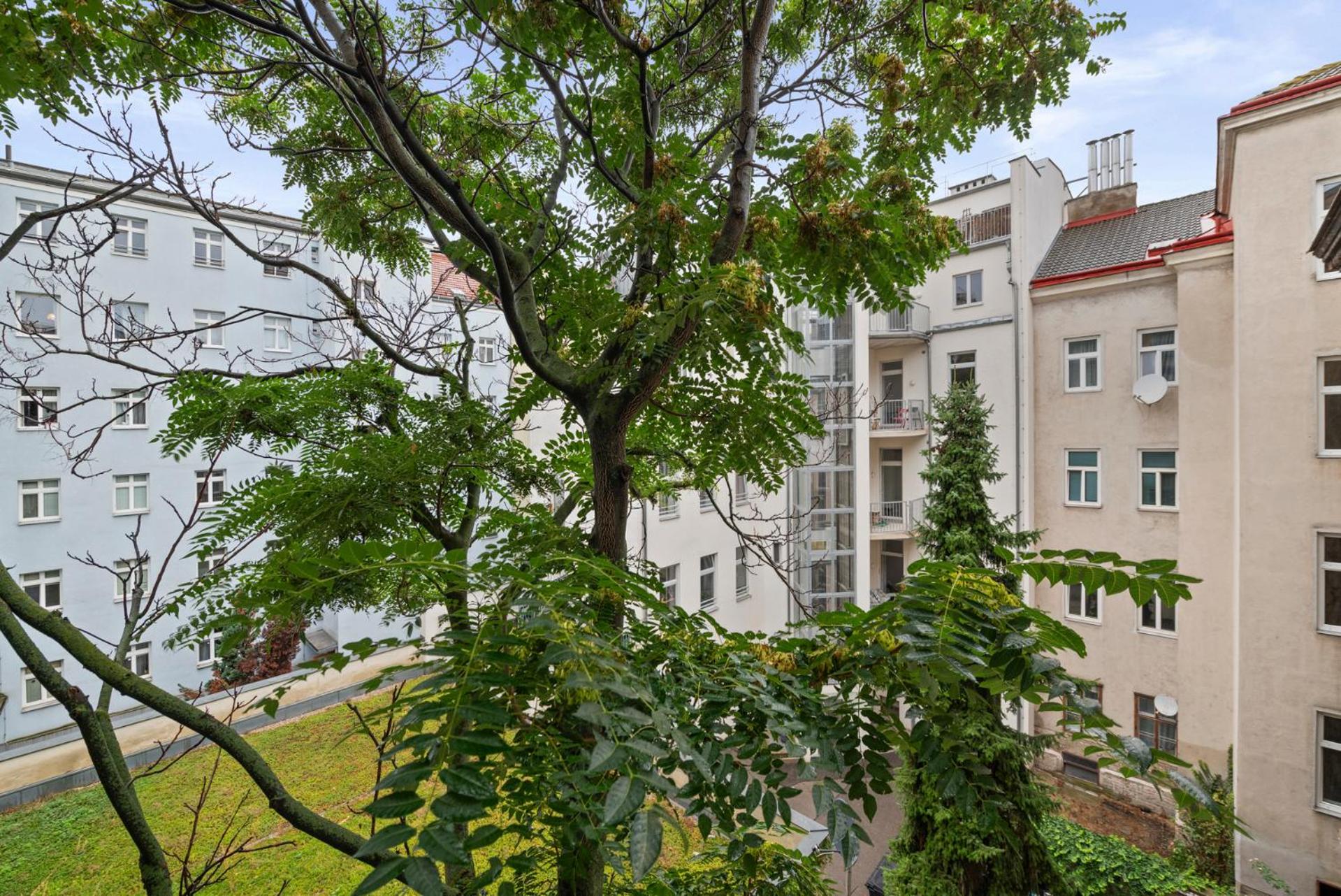 Cozy, generous City Apartment - 10 min to city-centre - Contactless 24h Check-In