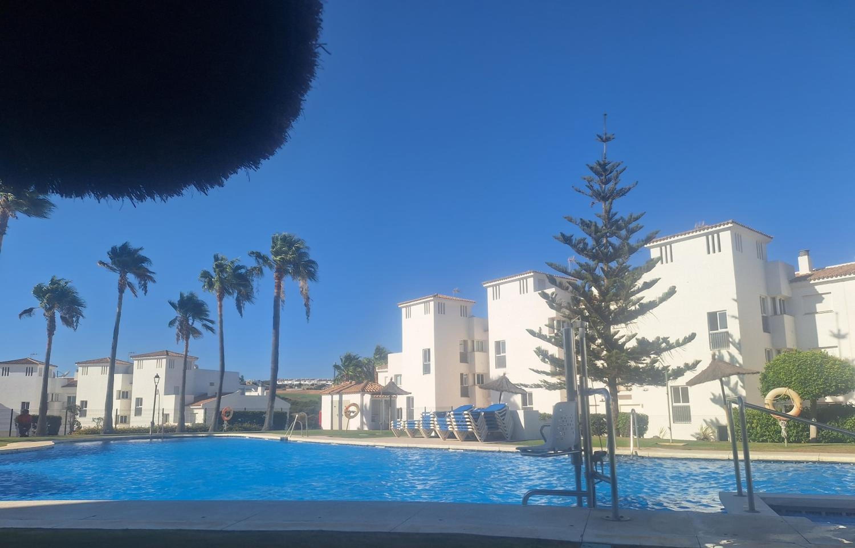 Casa Feliz - Stunning 2 bed Penthouse in Manilva with pool, sea and mountain views, close to the beach and facilities view 2