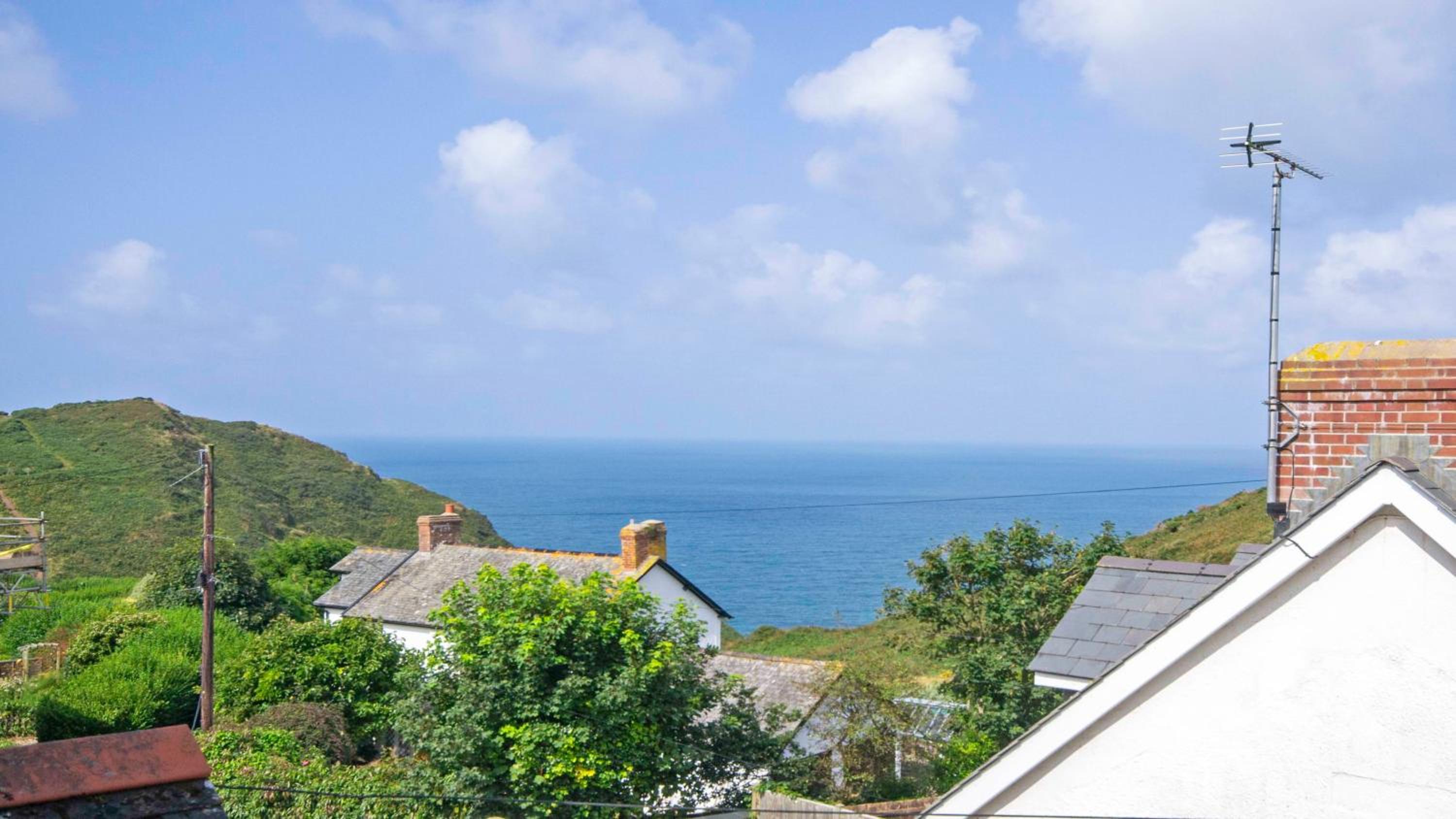 Rockham Bay View - Sleeps 6 Mortehoe view 5