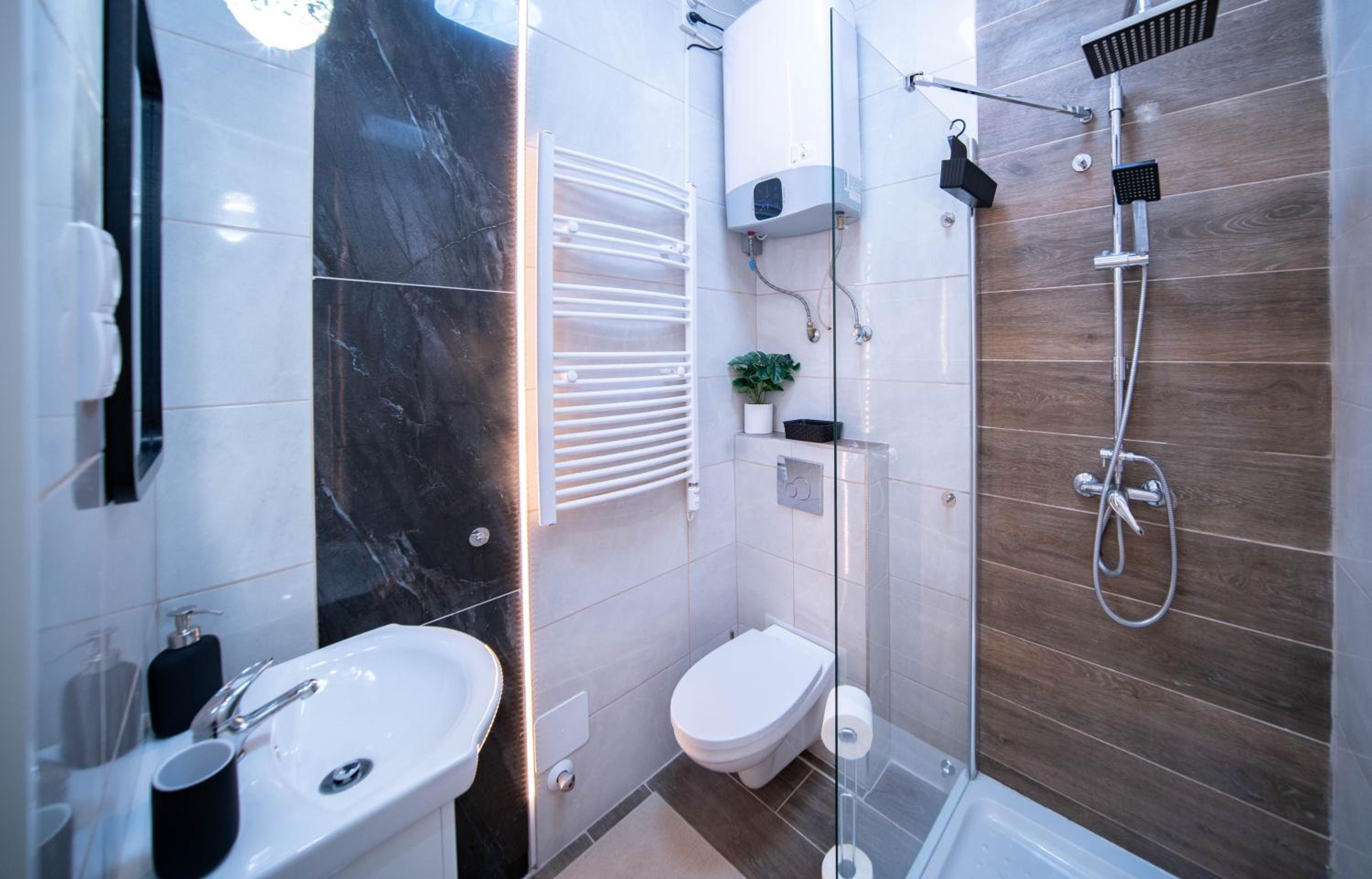 Romantic Studio in Downtown