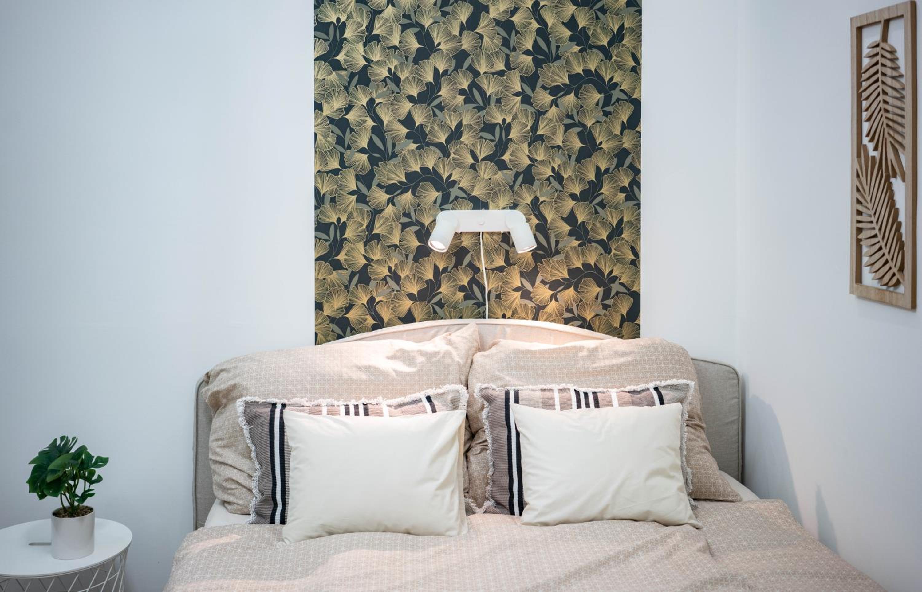 Romantic Studio in Downtown