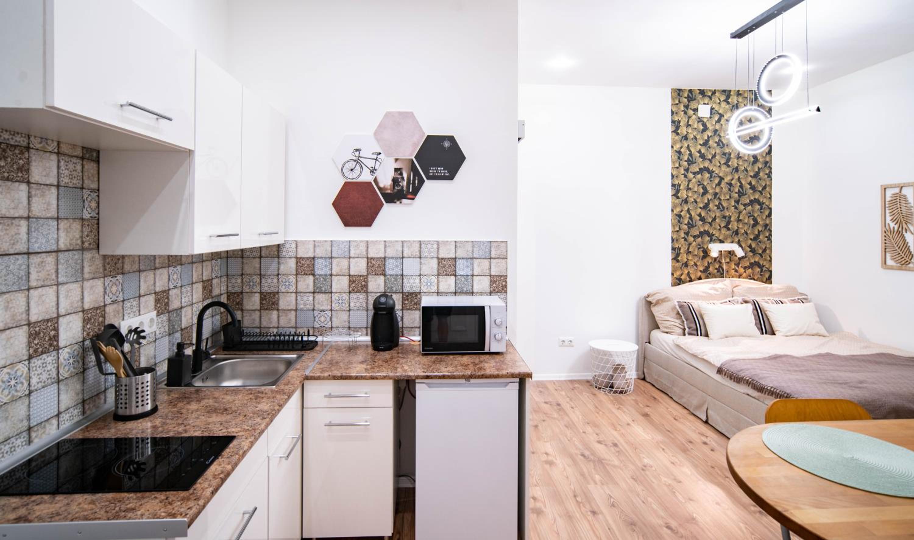 Romantic Studio in Downtown