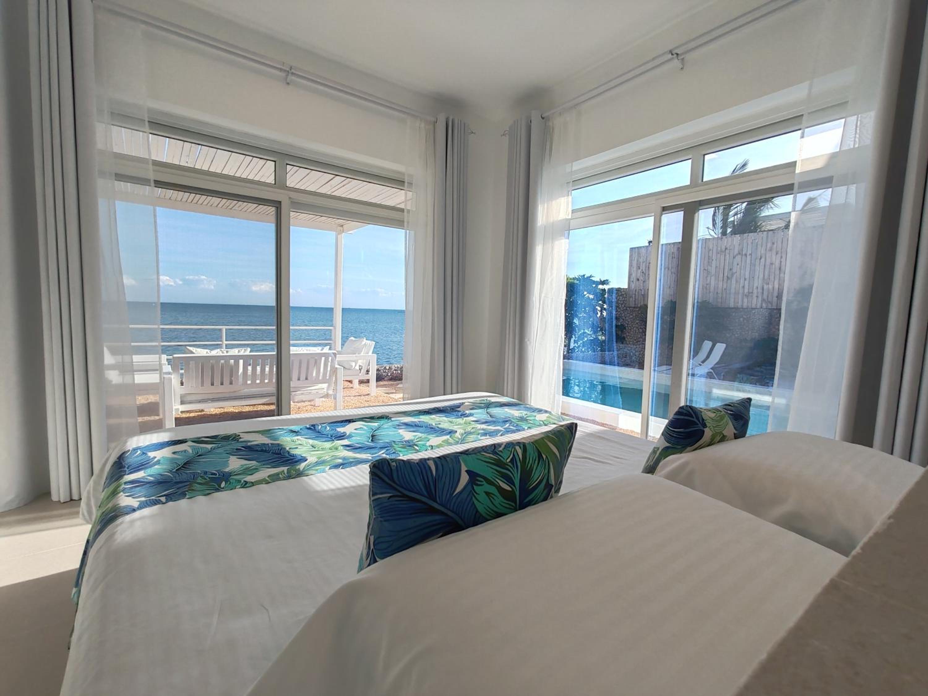 Villa Azurina view 2