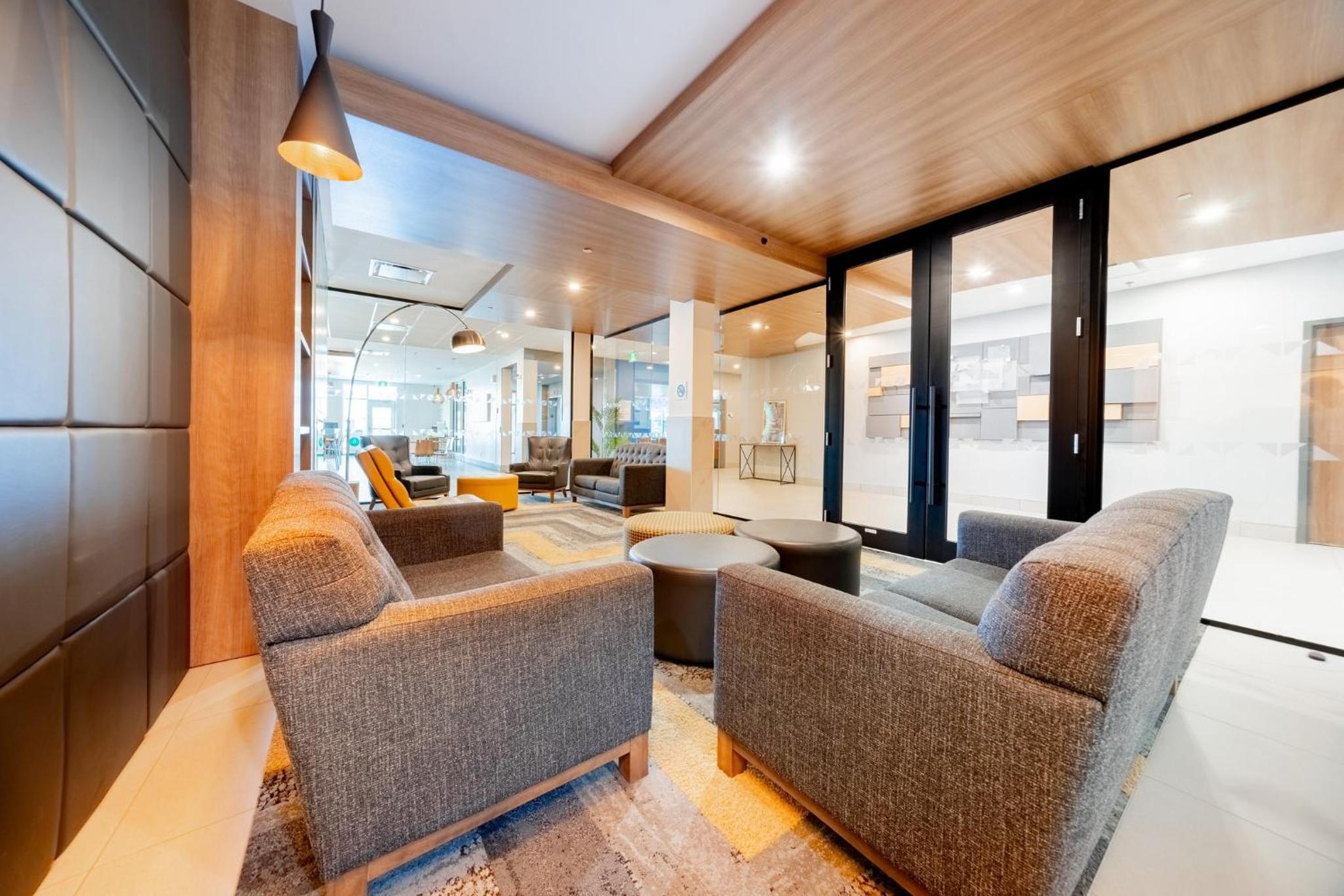 Trois-rivieres Vacations - Holiday Inn Express  Suites - Trois Rivieres Ouest, an IHG Hotel - Property Image 11
