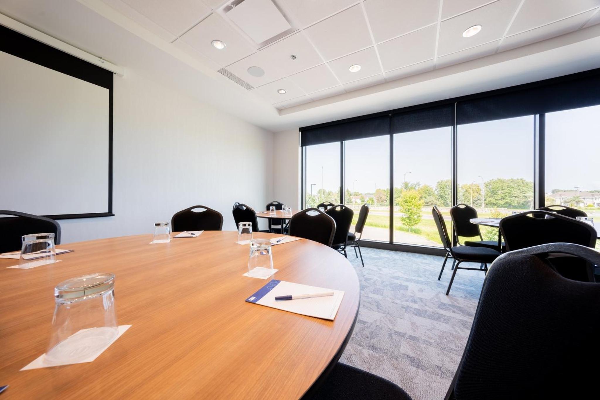 Trois-rivieres Vacations - Holiday Inn Express Suites - Trois Rivieres Ouest, an IHG Hotel - Property Image 24