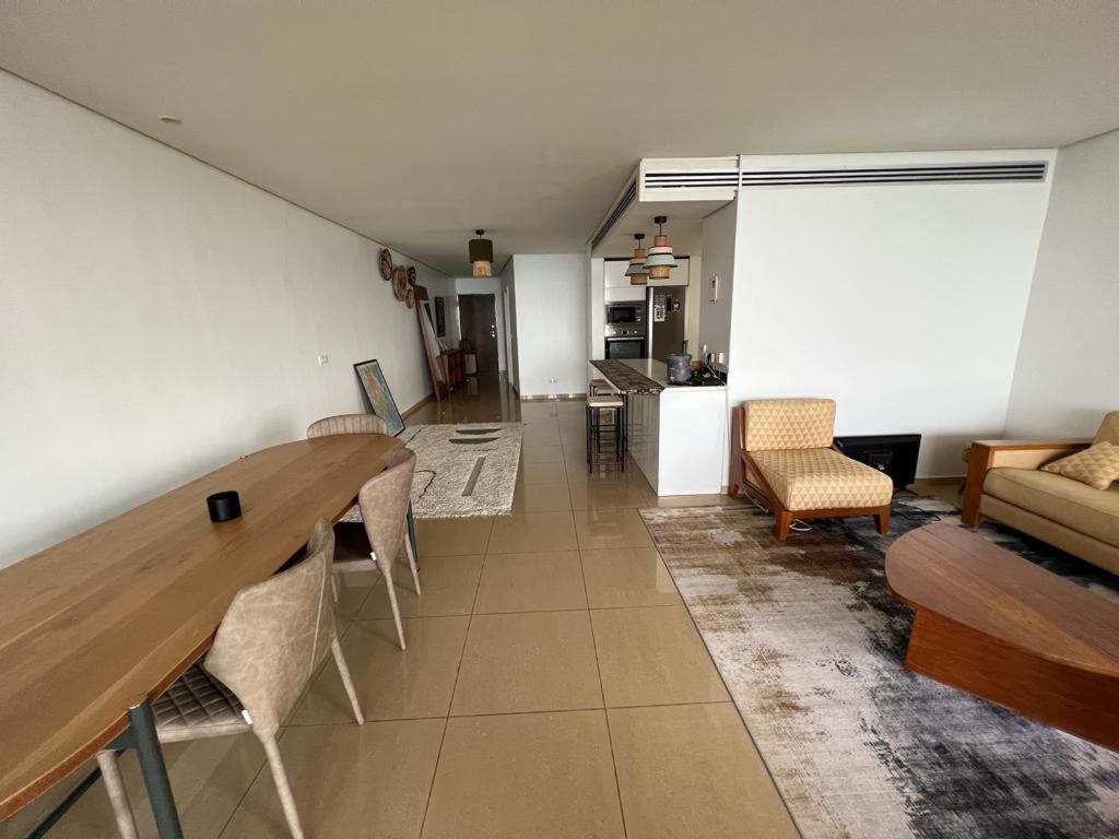 Bel Appartement Waterfront, Vue sur mer