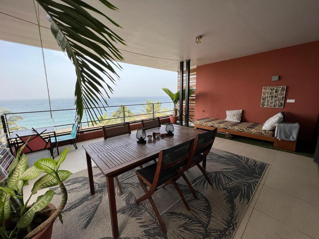 Bel Appartement Waterfront, Vue sur mer