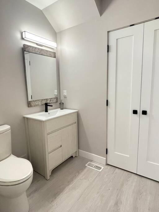 Parksville Vacations - ENTIRE Sunrise Resort Townhome in Parksville - Property Image 35