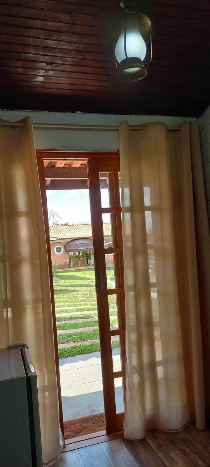 Chácara Maira e Araken