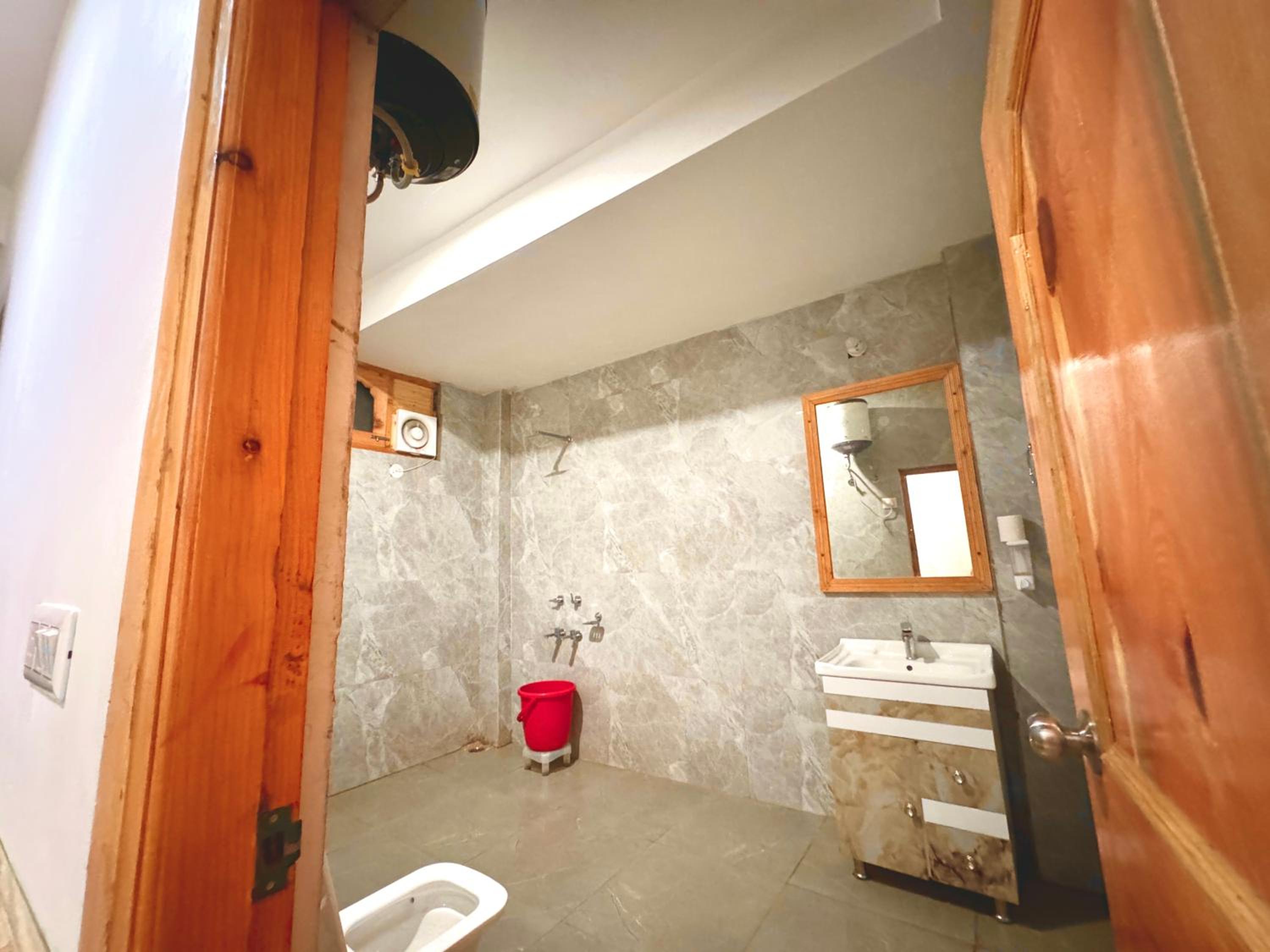 Photo 15