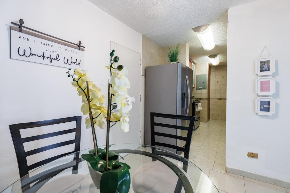 Isla Verde Oceanview 4BR with Beach Access view 2