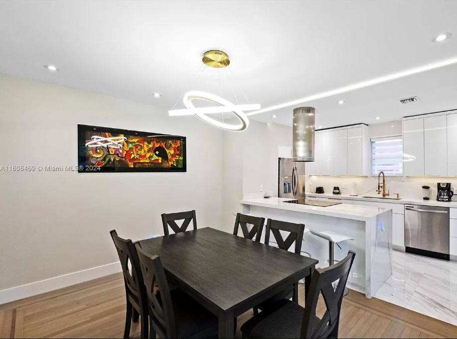 Modern home in Miami Shores!