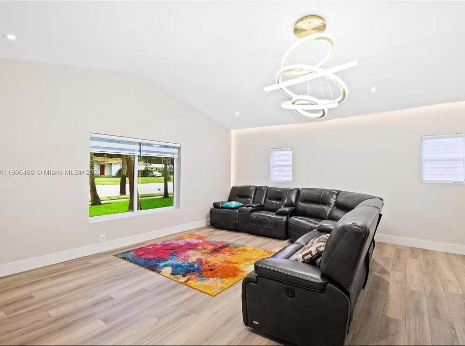 Modern home in Miami Shores!