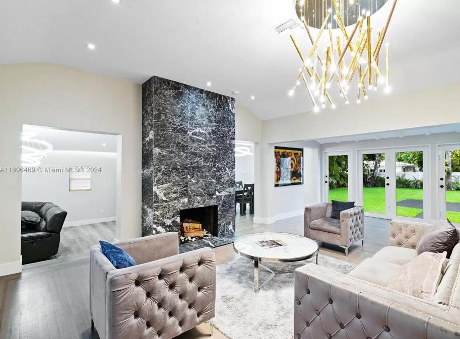 Modern home in Miami Shores!