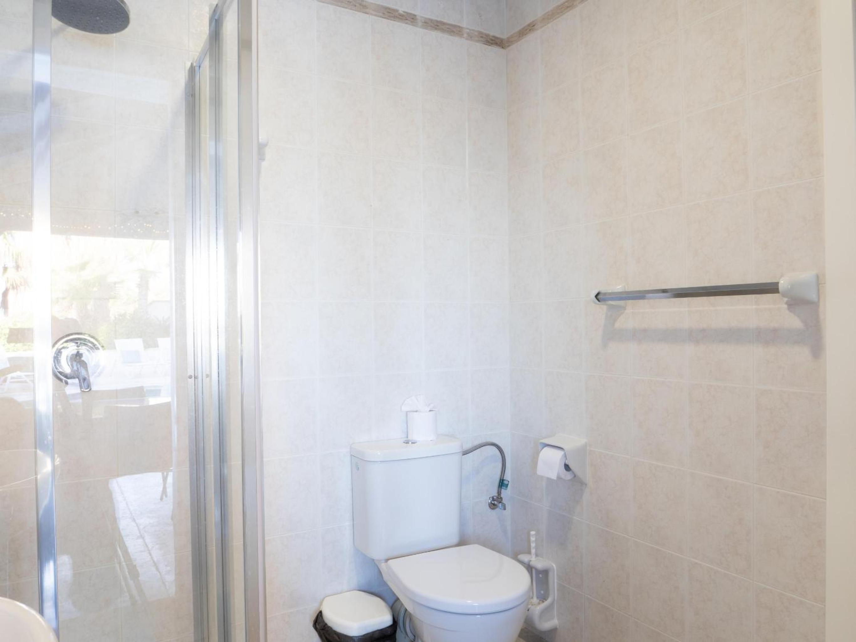 Villa Alexandra: Sea Views Pool Jacuzzi Sauna