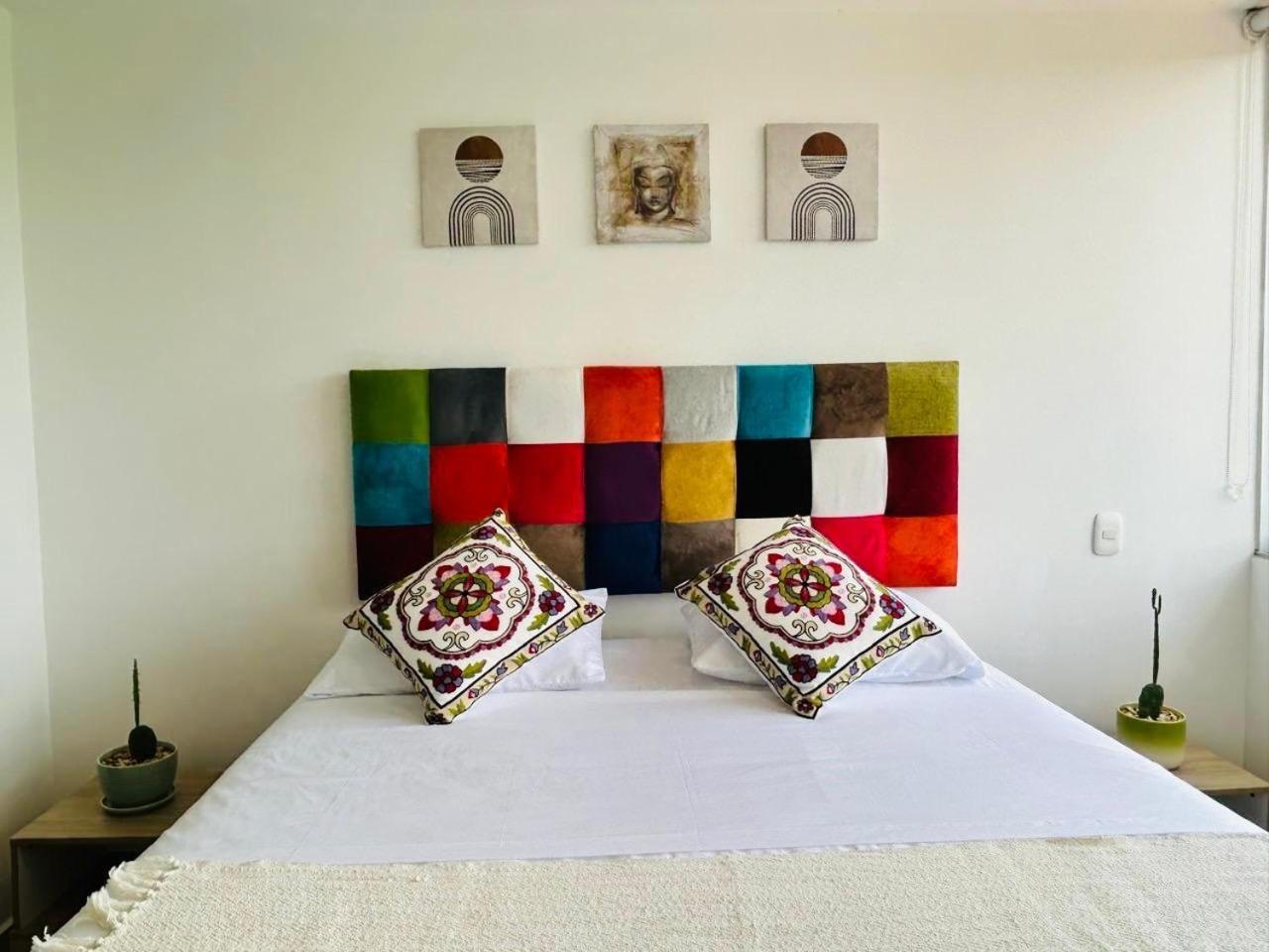 Hermoso apartamento en Ricaurte C/MARCA