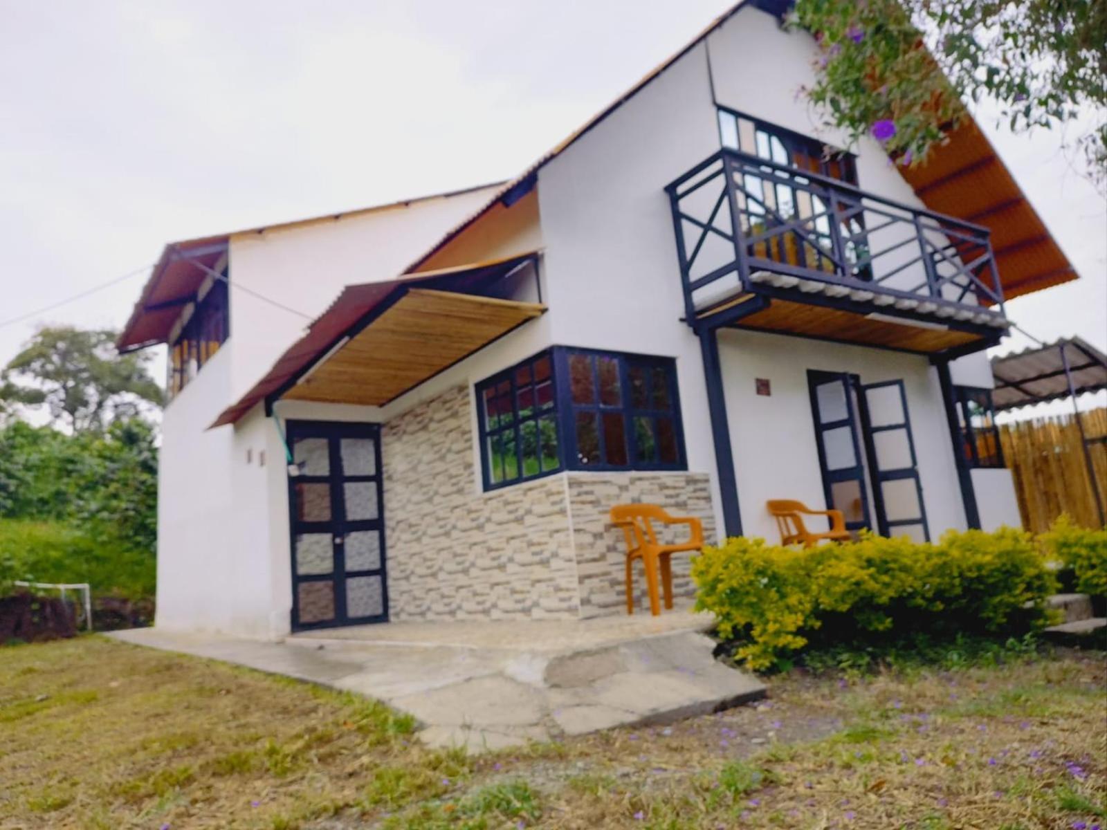 Chalet Lupe-Eje cafetero