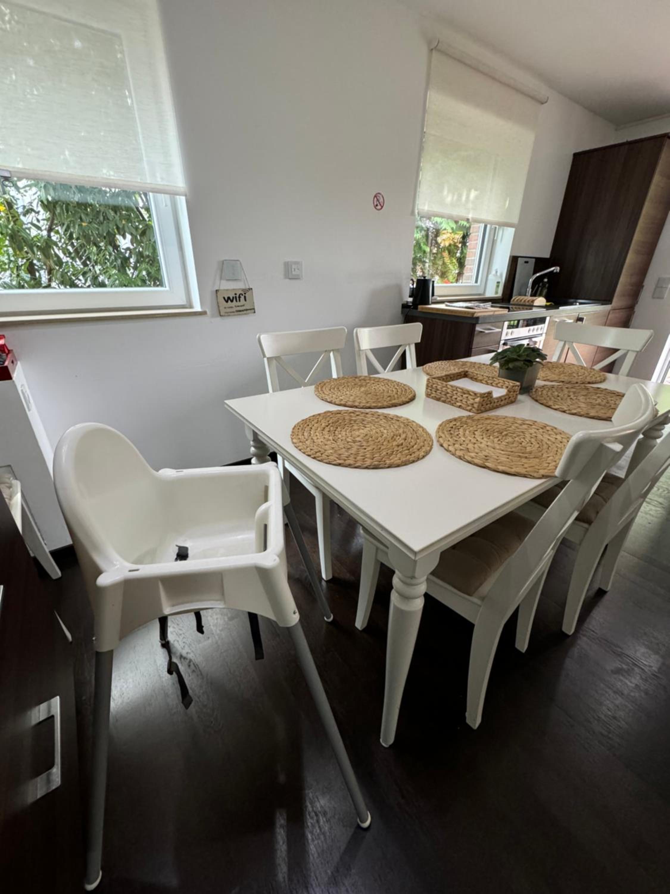 Modern House Gehrden auf 2 Etagen, Nice Garten, Barbecue, Contactless Check-in, free parking
