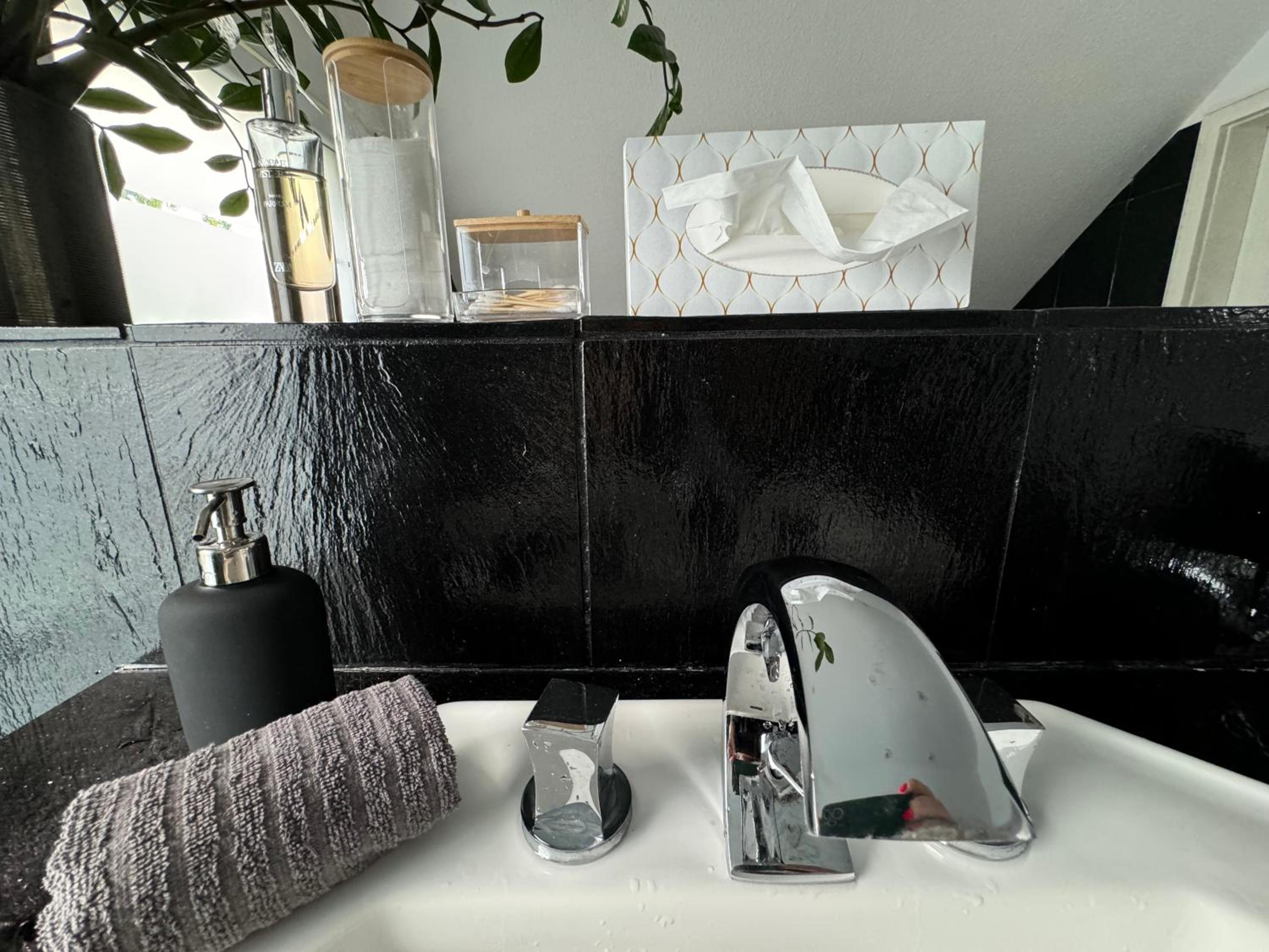 Modern House Gehrden auf 2 Etagen, Nice Garten, Barbecue, Contactless Check-in, free parking