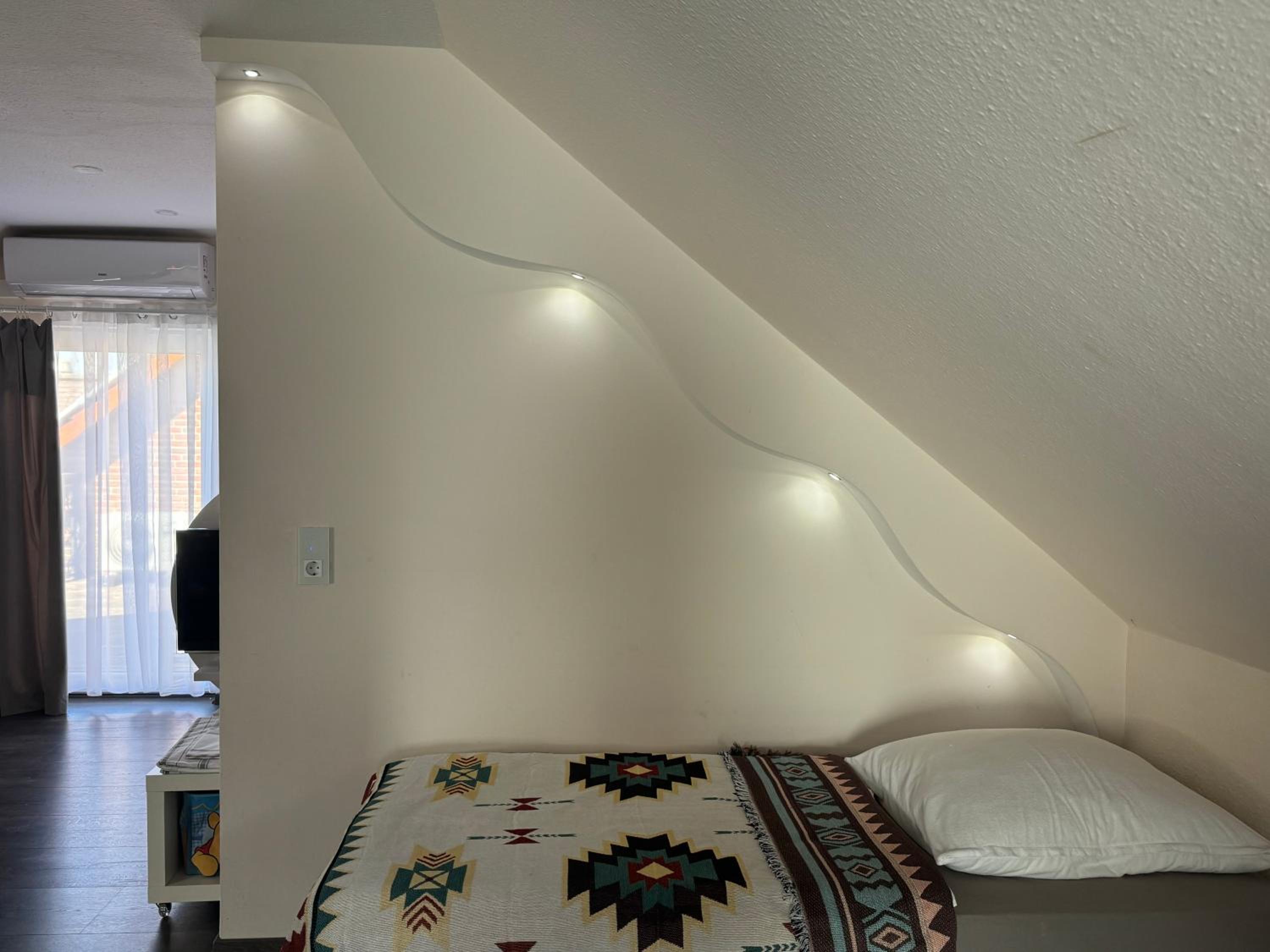 Modern House Gehrden auf 2 Etagen, Nice Garten, Barbecue, Contactless Check-in, free parking