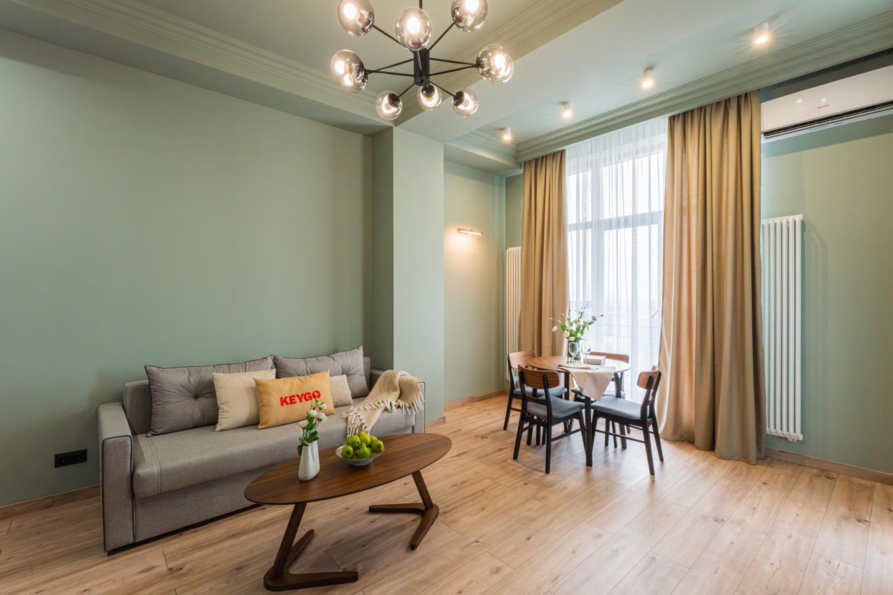 Apartment KeyGo #0095 comfort and coziness in the city