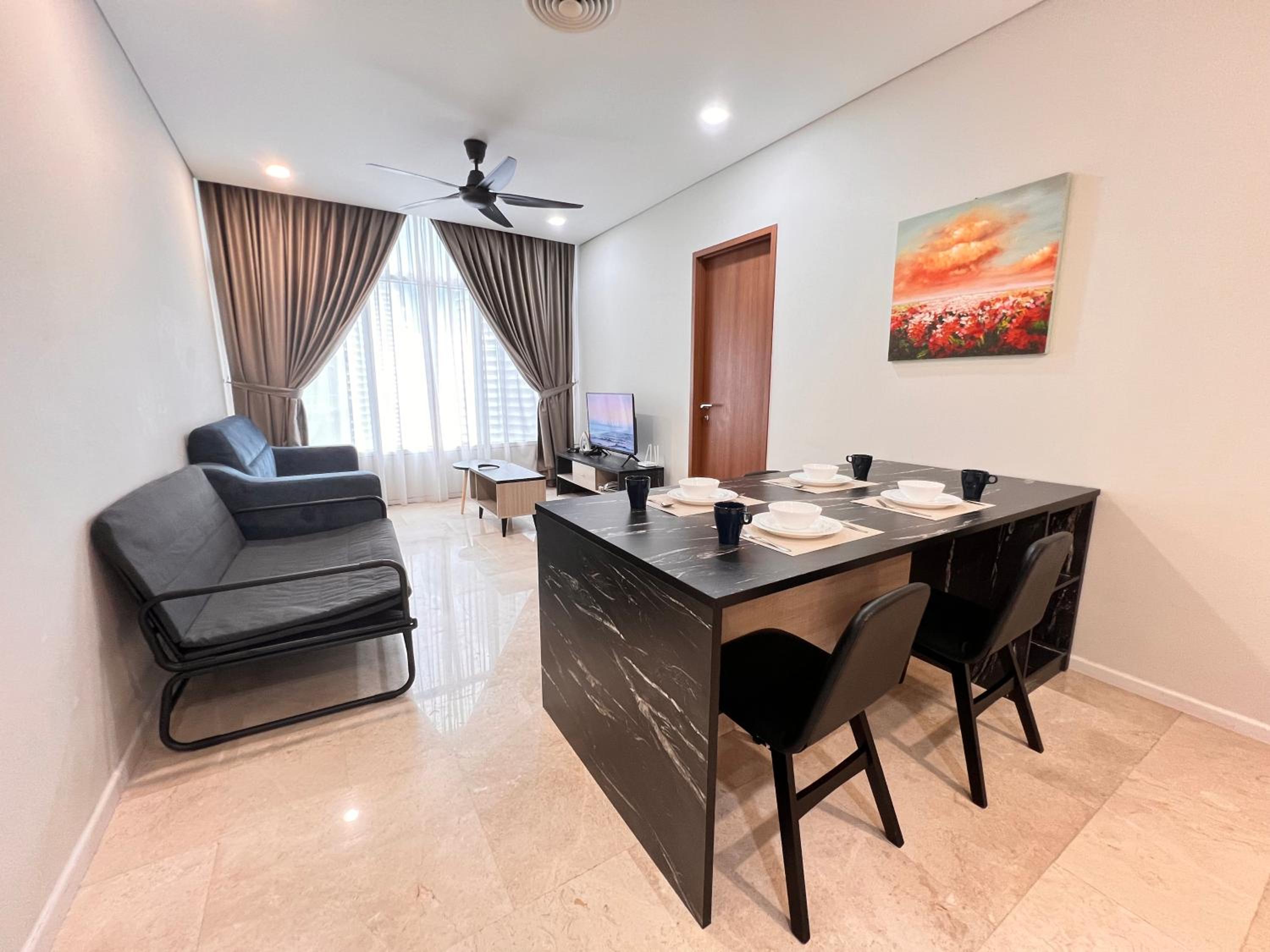 Sky Suites at KLCC by Mitstay