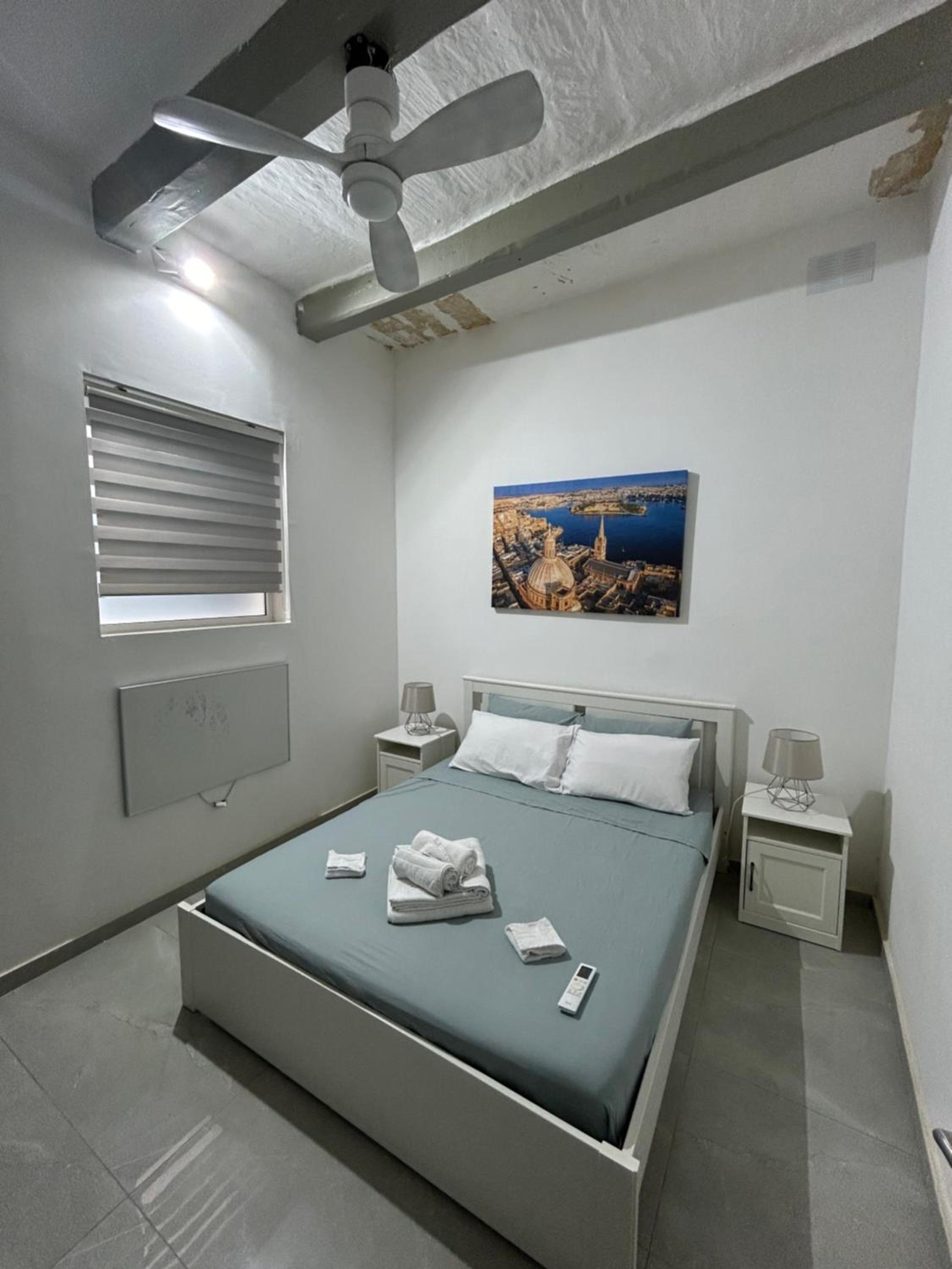Floriana Two bedroom unit set in an old condominium