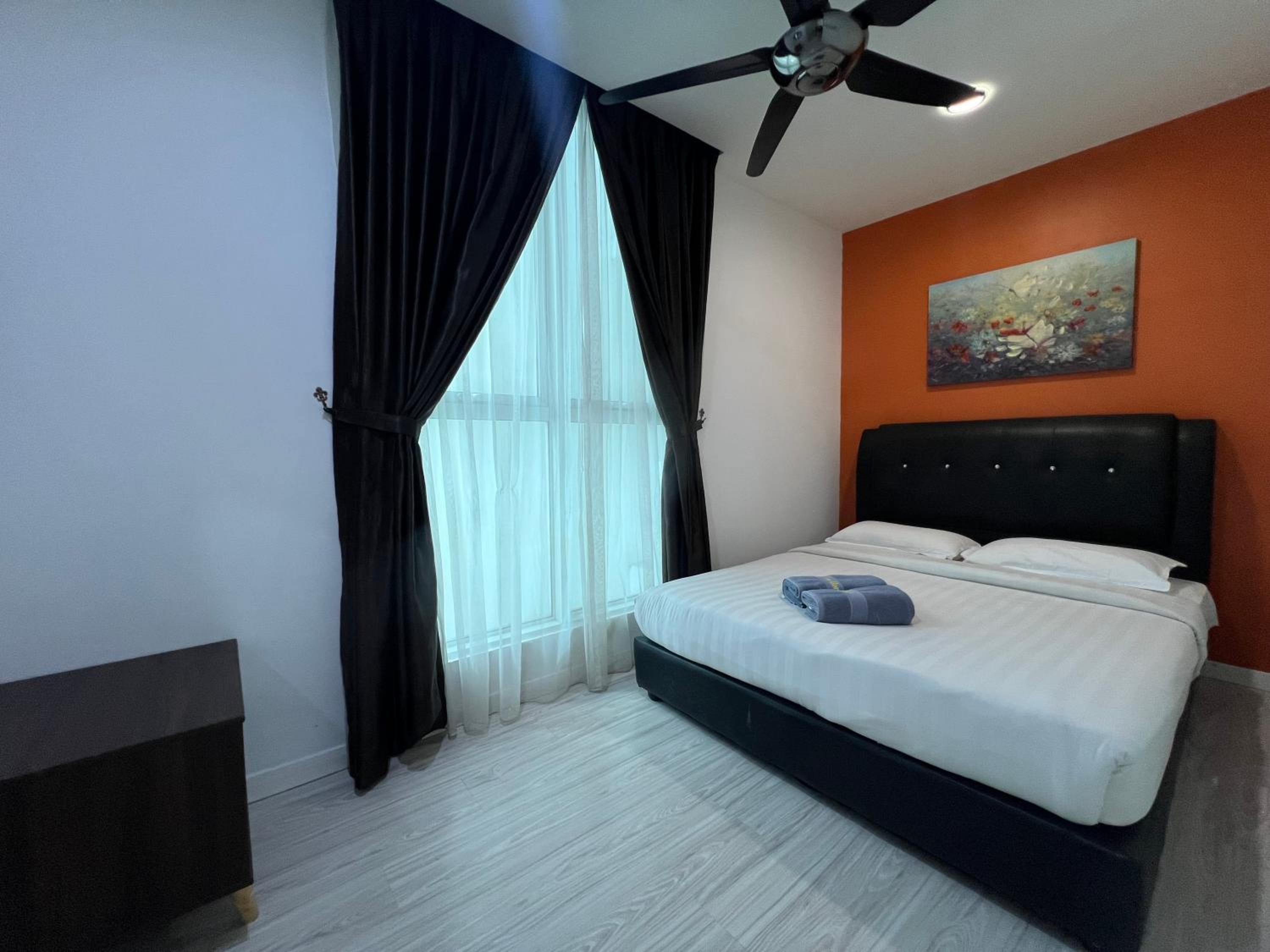 Sutera Avenue KK Infinity Pool 10 mins to Airport 10 mins to Jetty LSS HomeStay photo 6