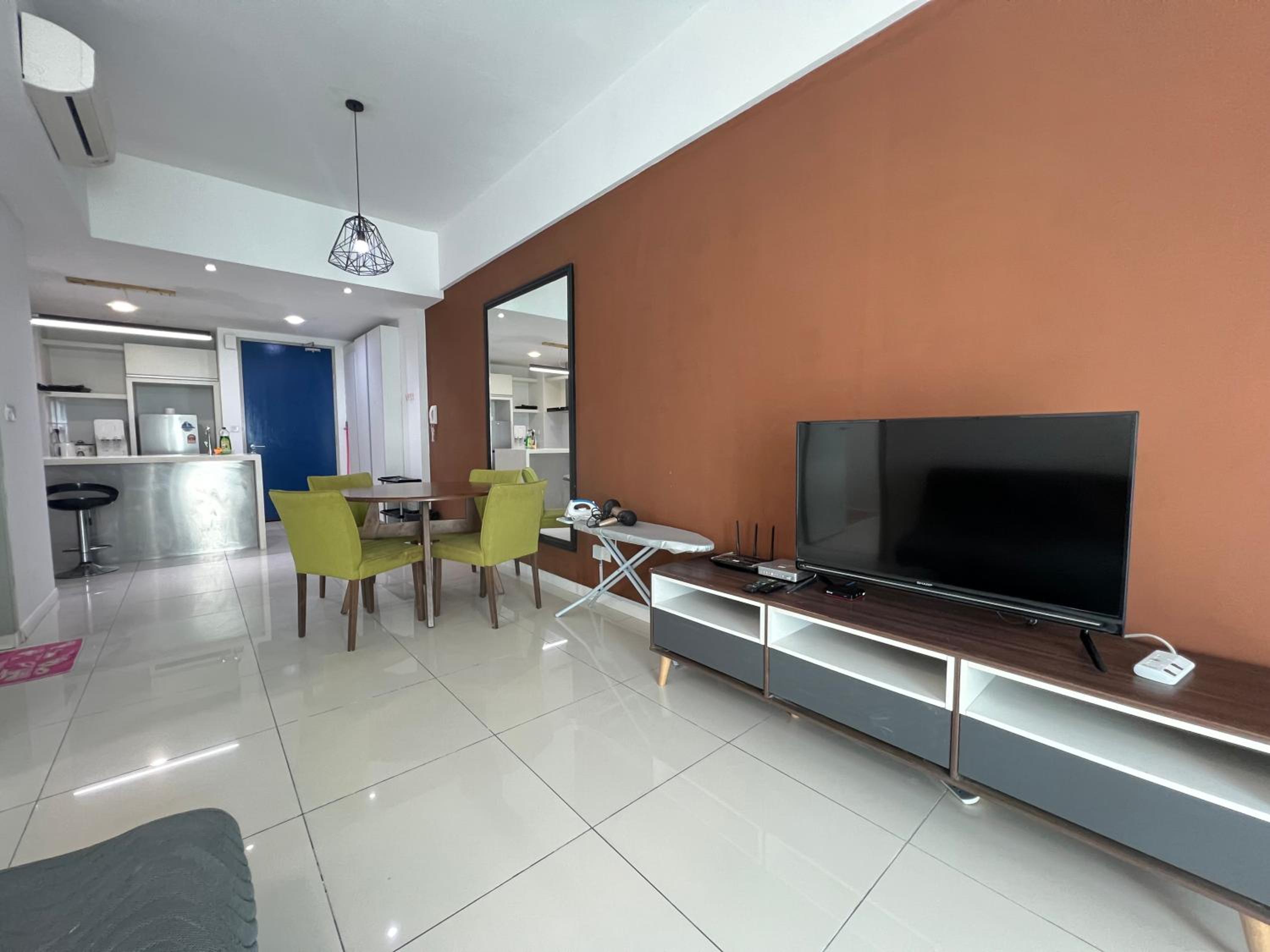 Sutera Avenue KK Infinity Pool 10 mins to Airport 10 mins to Jetty LSS HomeStay photo 2